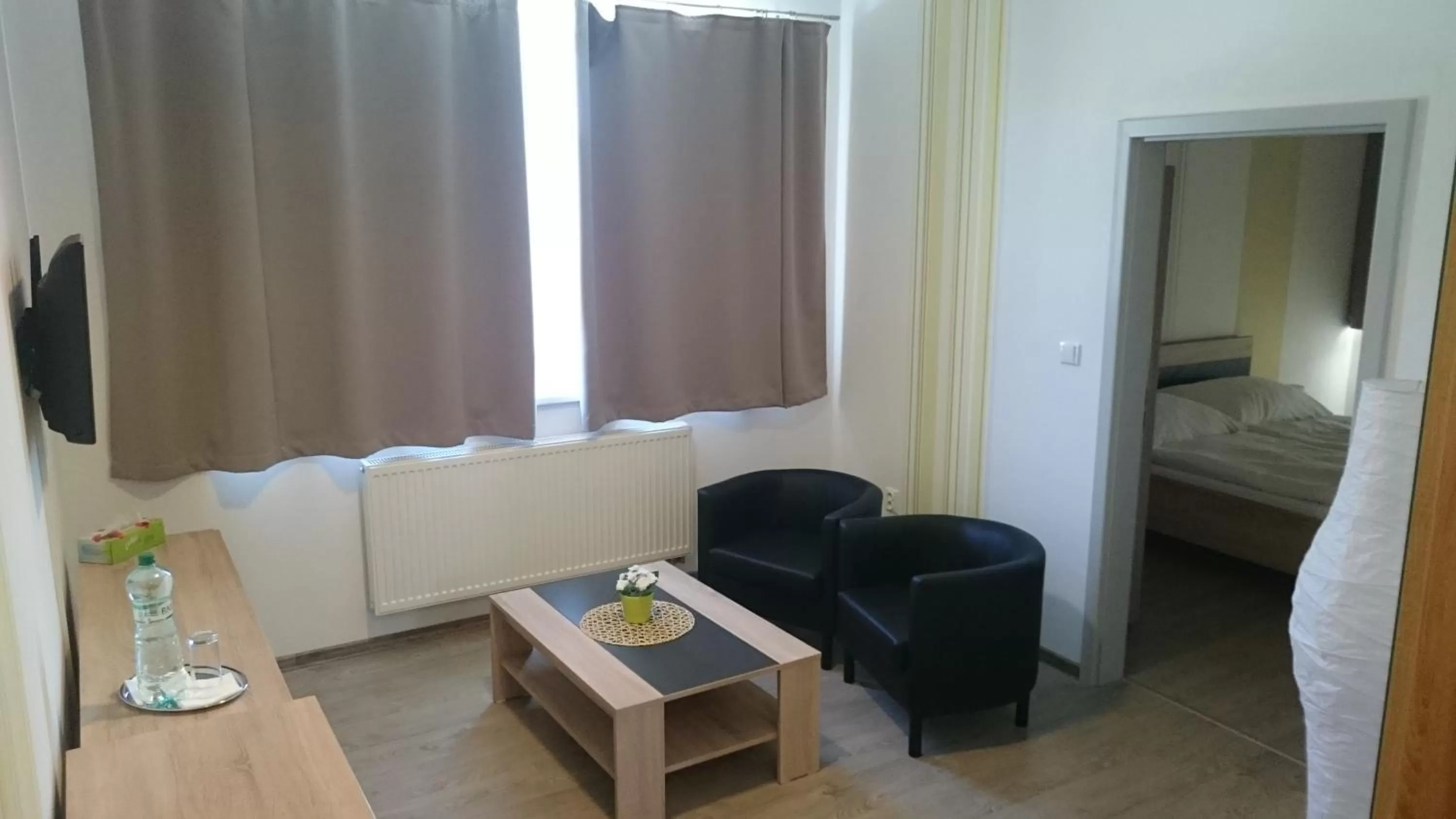 Day, Bed in TaM Autohof Malacky