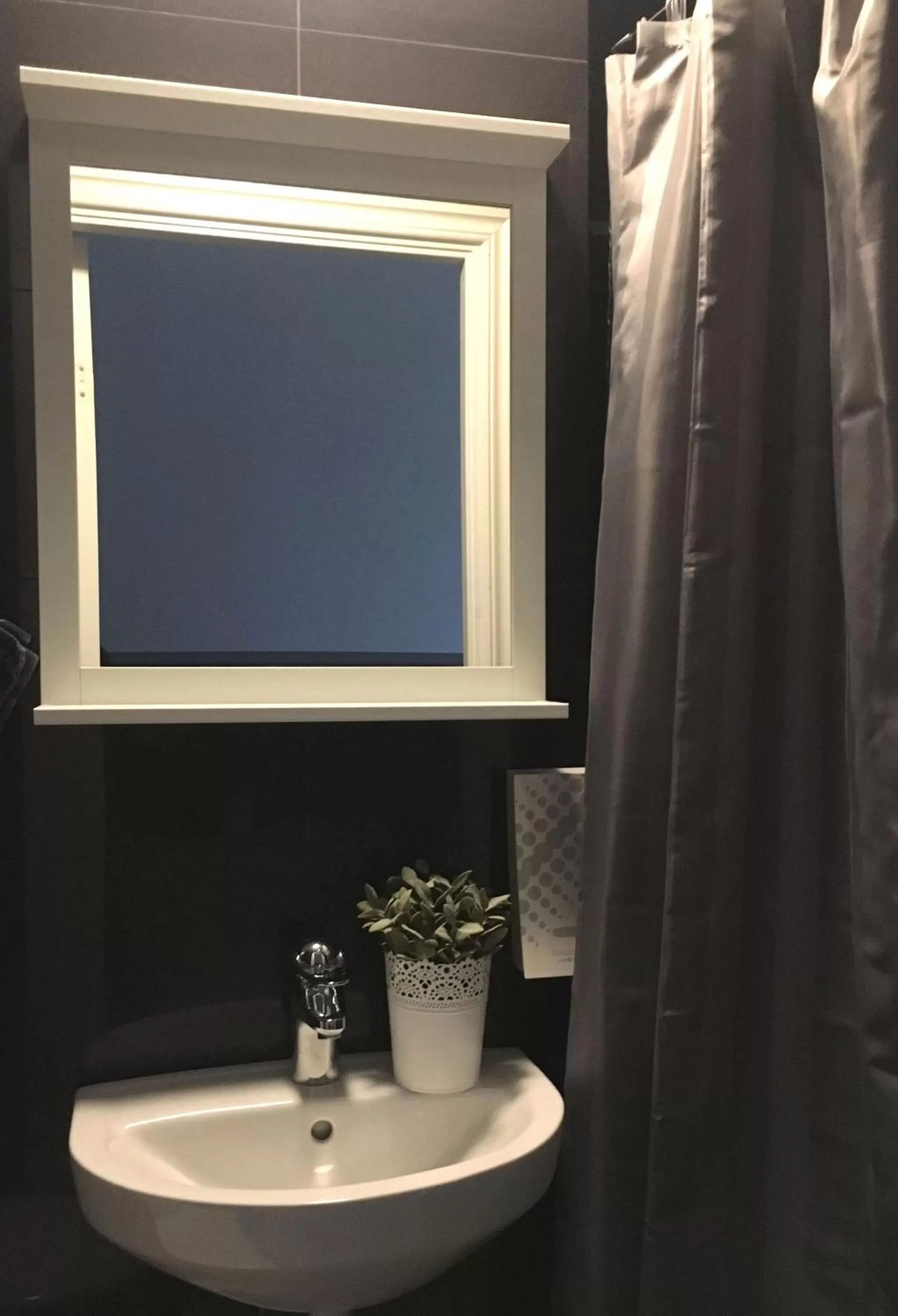 Bathroom in Hotell Kungsängstorg