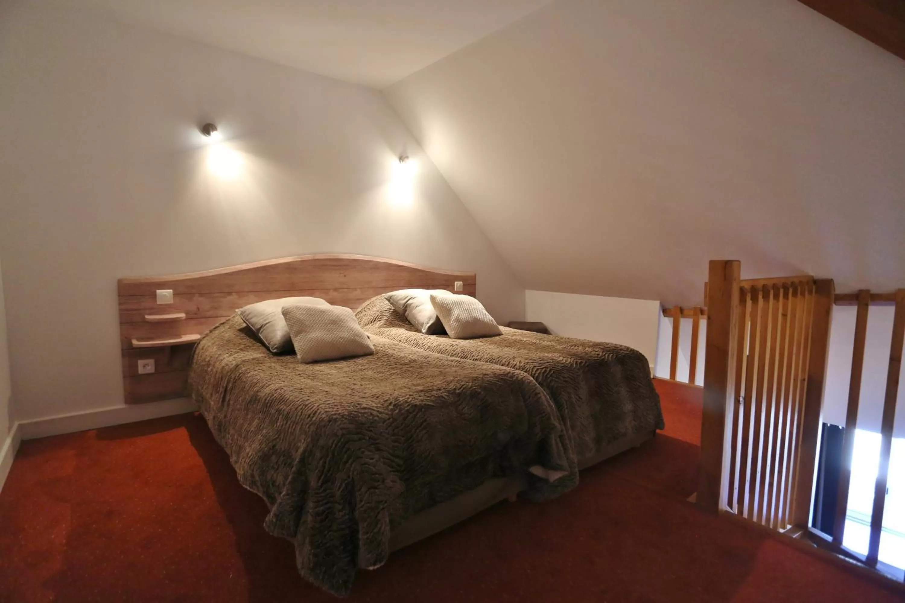 Bedroom, Bed in Best Western Le Pont d'Or