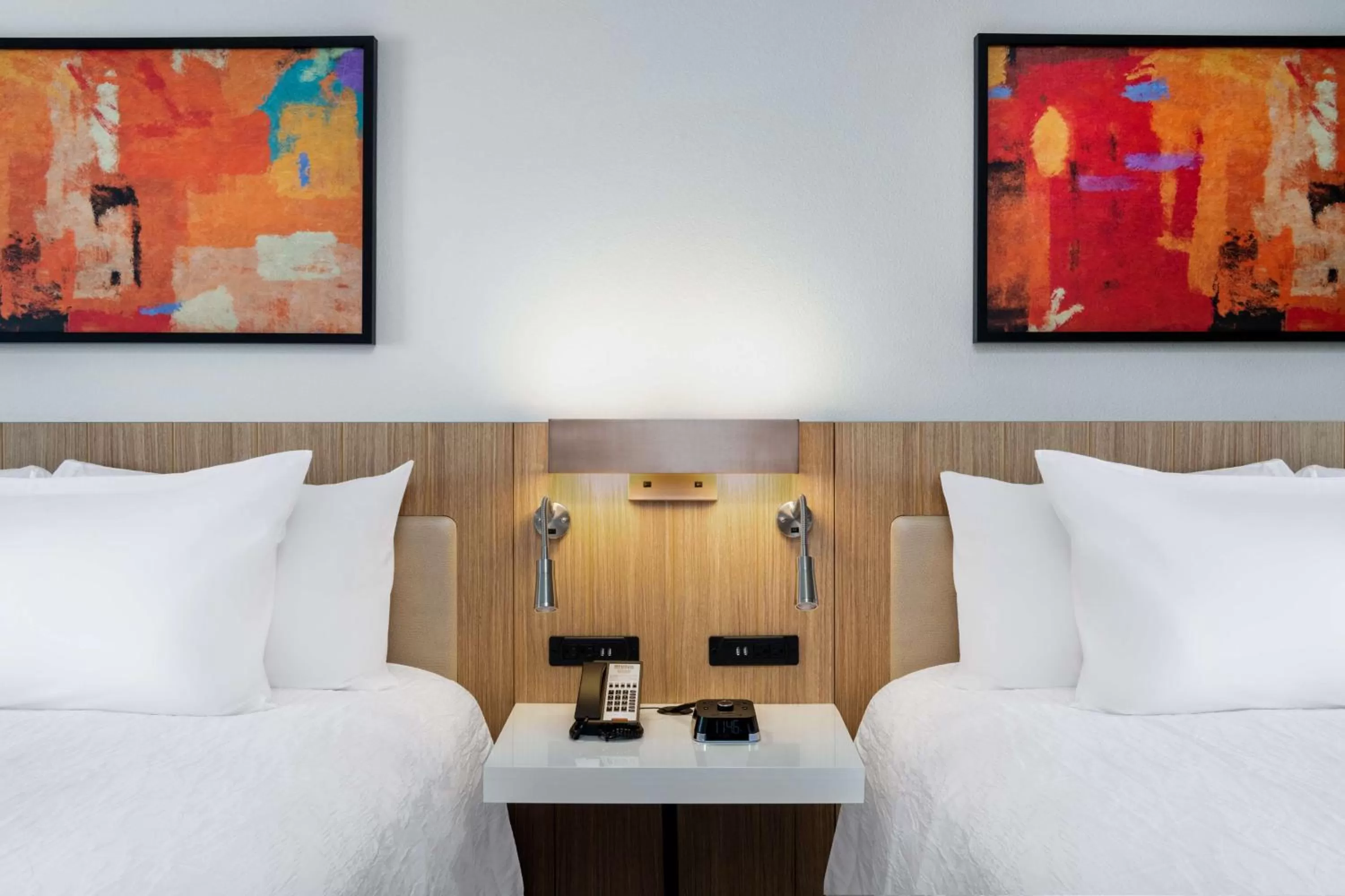 Bed in Hilton Garden Inn Longmont