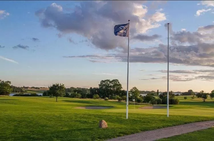 Golfcourse in Møn Golf Resort - Hotel Præstekilde