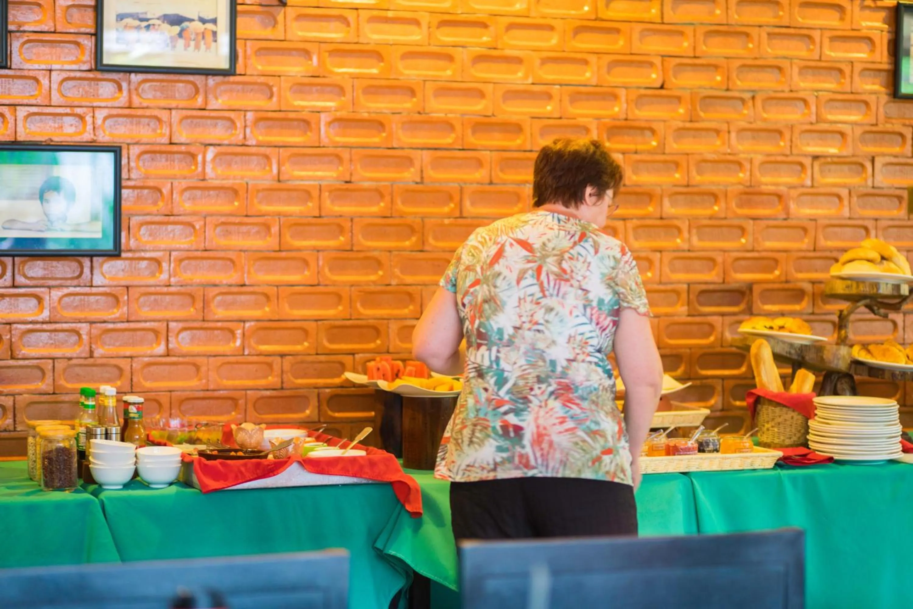 Breakfast in La Residence WatBo Hotel