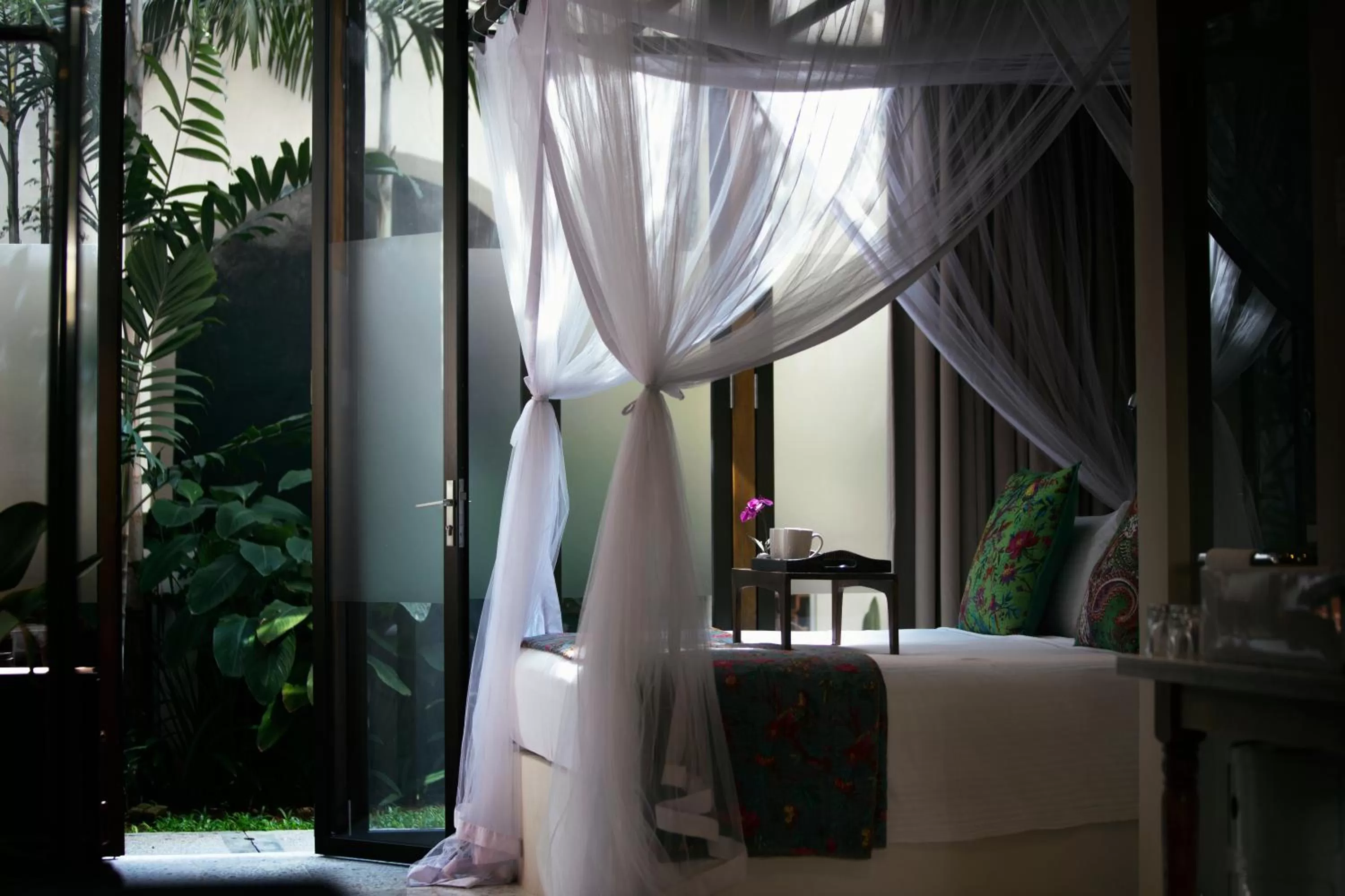 Bedroom, Bed in Muntri Grove