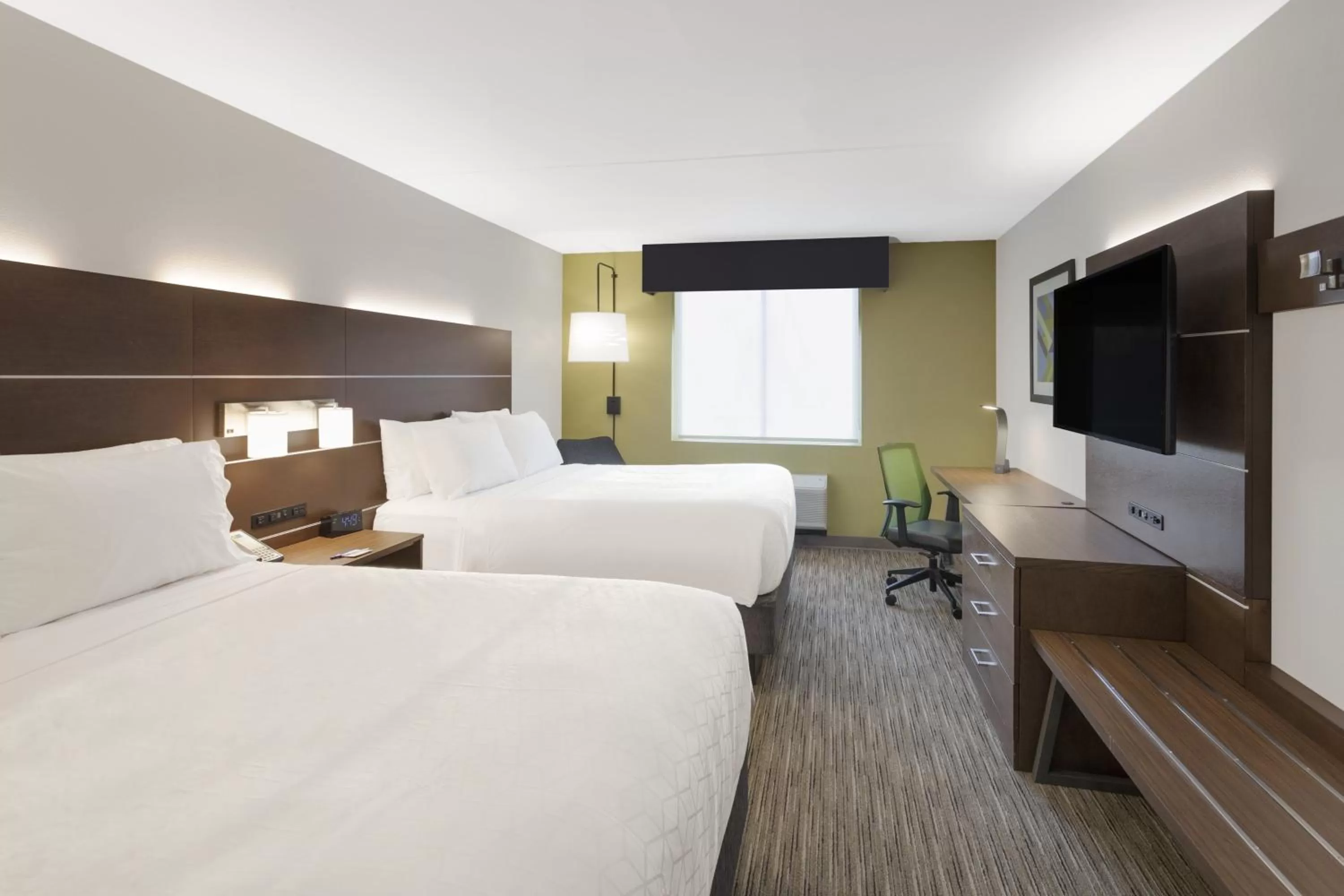 Photo of the whole room, Bed in Holiday Inn Express Exton - Great Valley by IHG