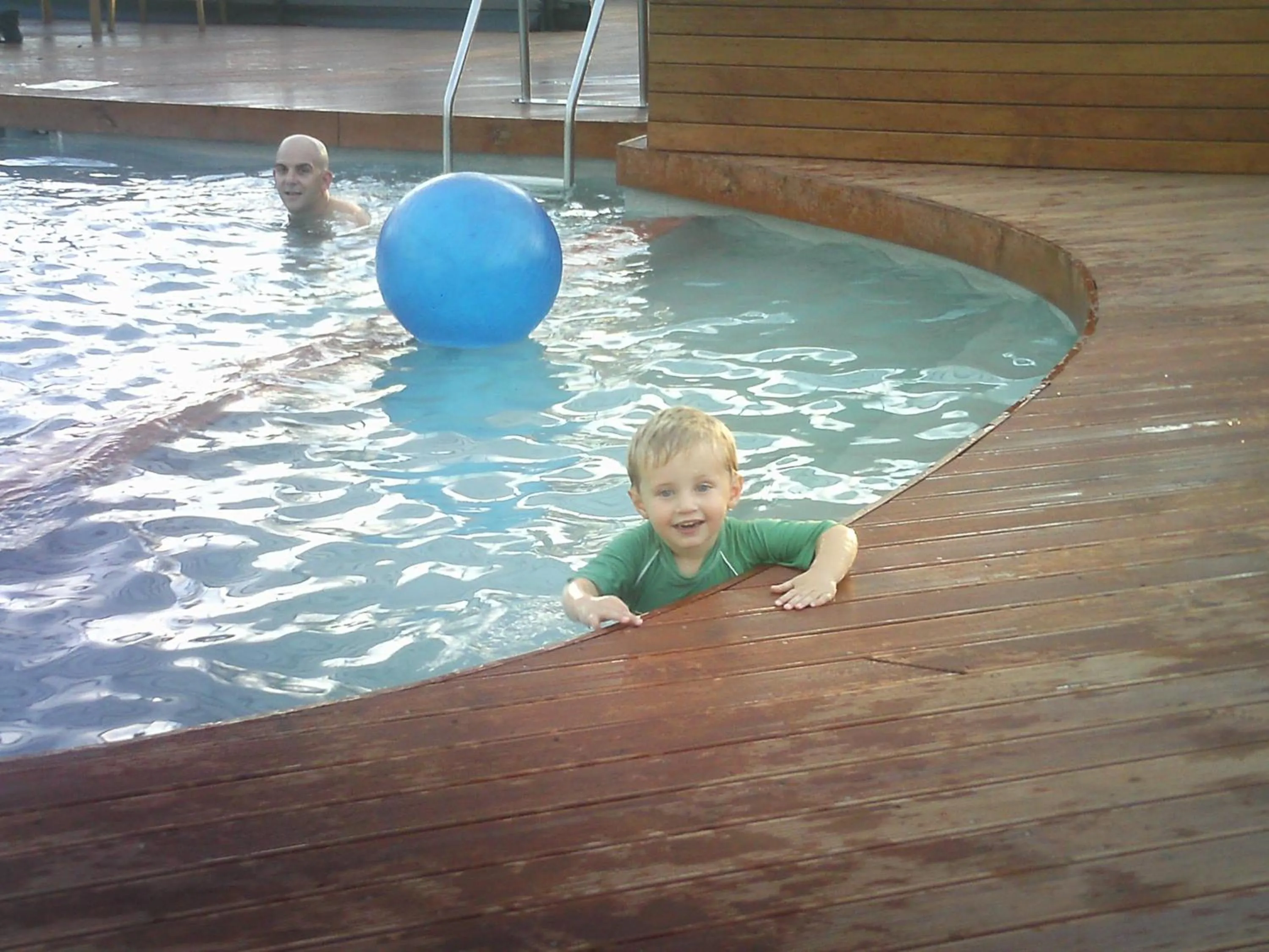 Swimming pool in All Seasons Holiday Park