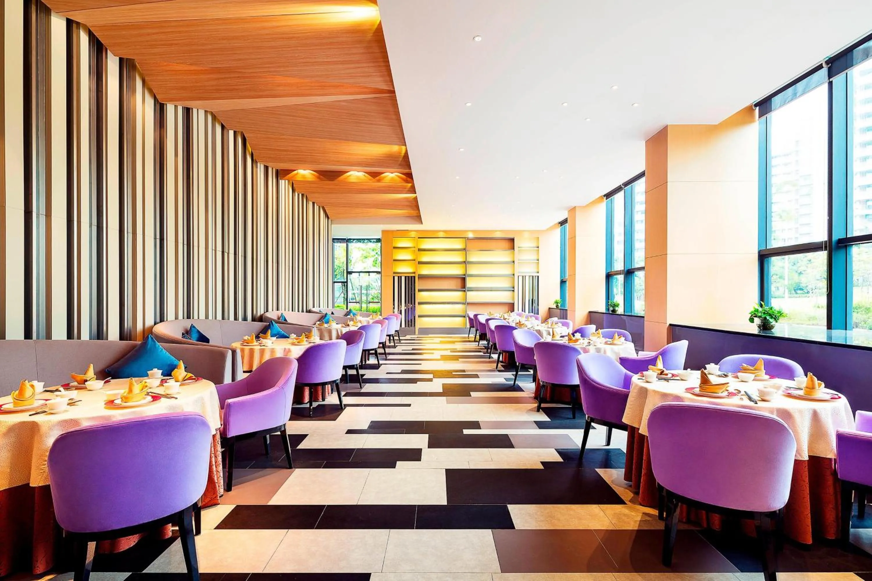 Restaurant/places to eat in Aloft Guangzhou University Park