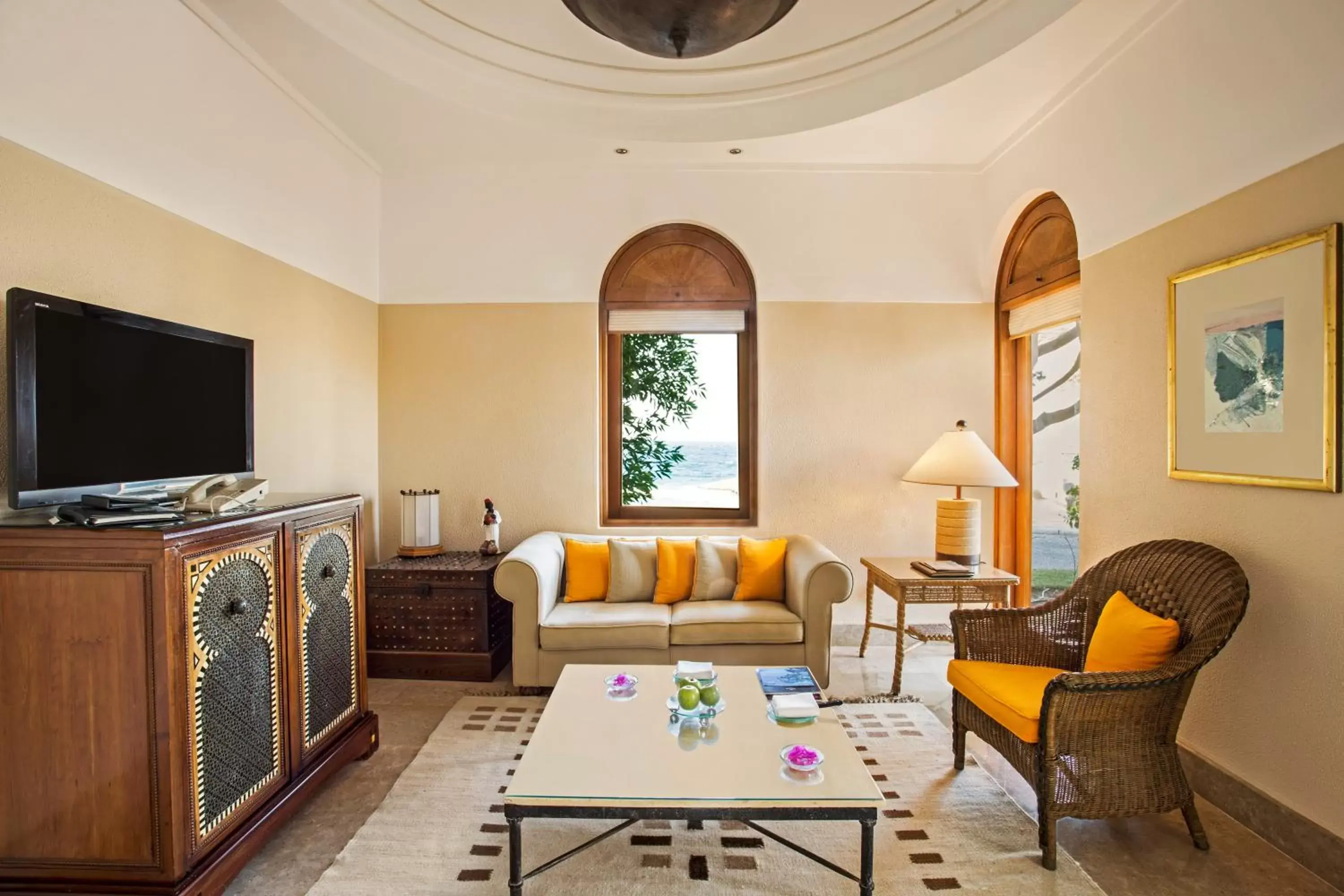 Superior Deluxe Suite - single occupancy in The Oberoi Beach Resort, Sahl Hasheesh Superior Deluxe Suite - single occupancy in The Oberoi Beach Resort, Sahl Hasheesh