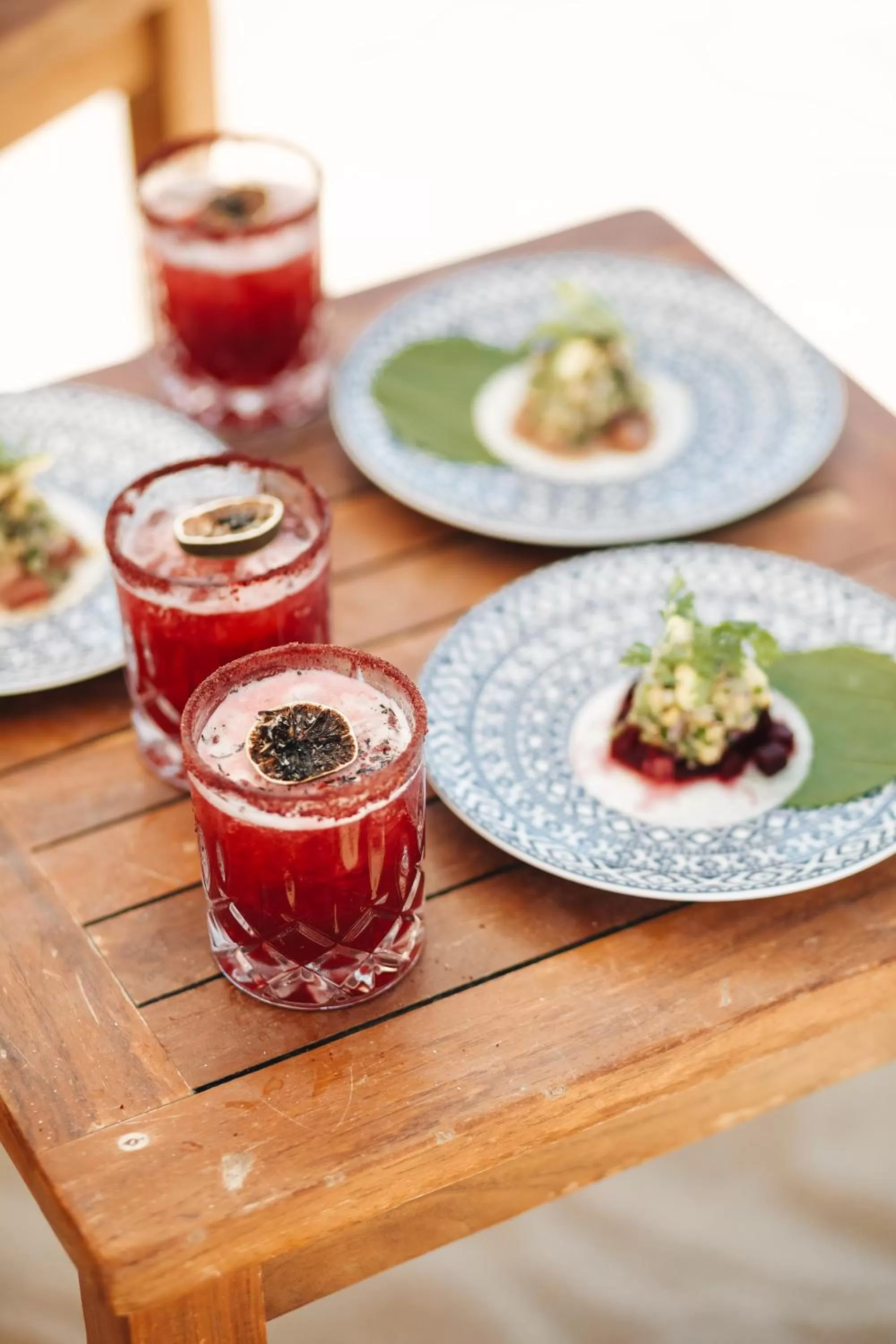 Restaurant/places to eat in Bahia Hotel & Beach House