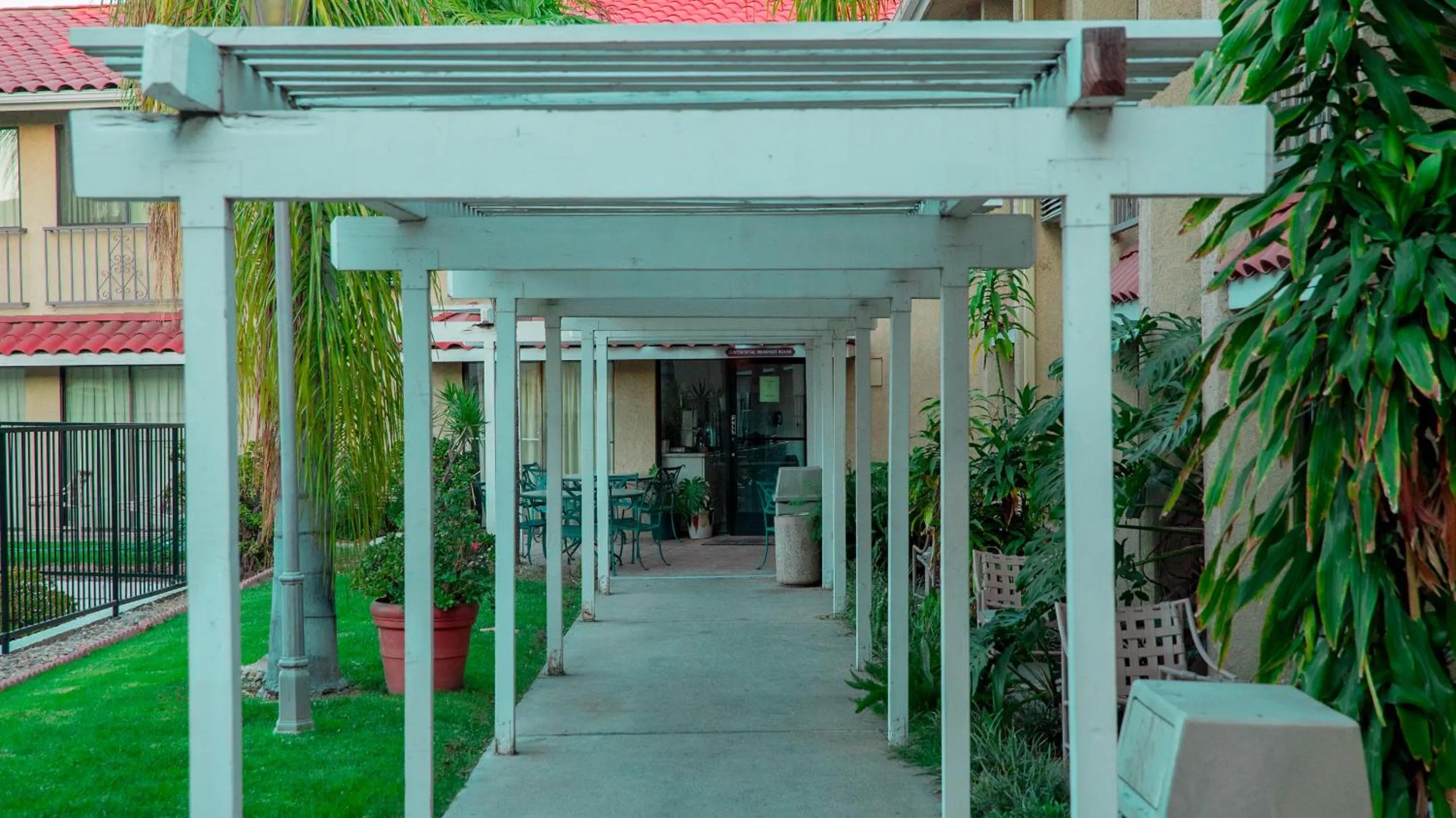 Area and facilities in Motel 6 - Anaheim Hills, CA