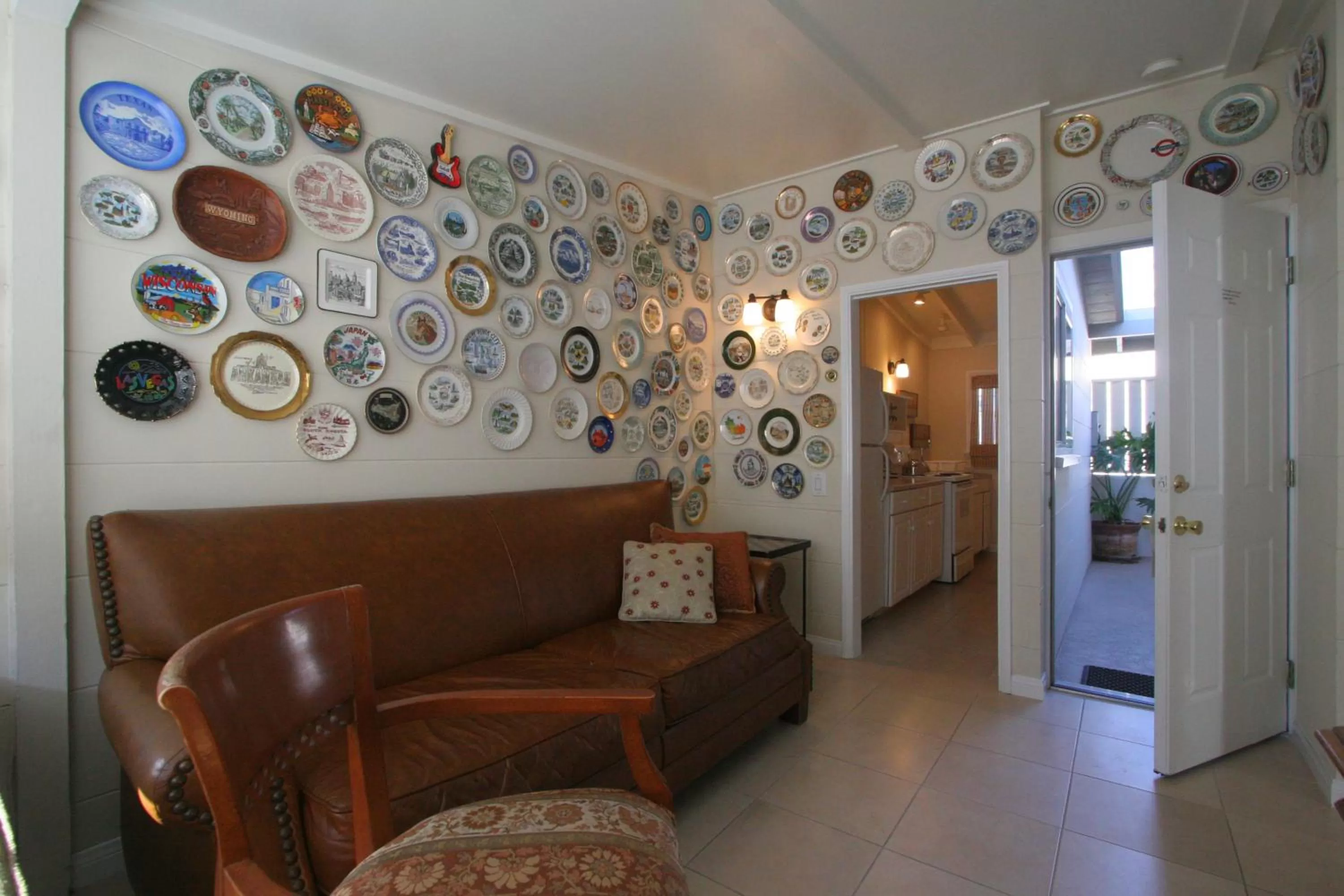 Photo of the whole room in The Tides Laguna Beach