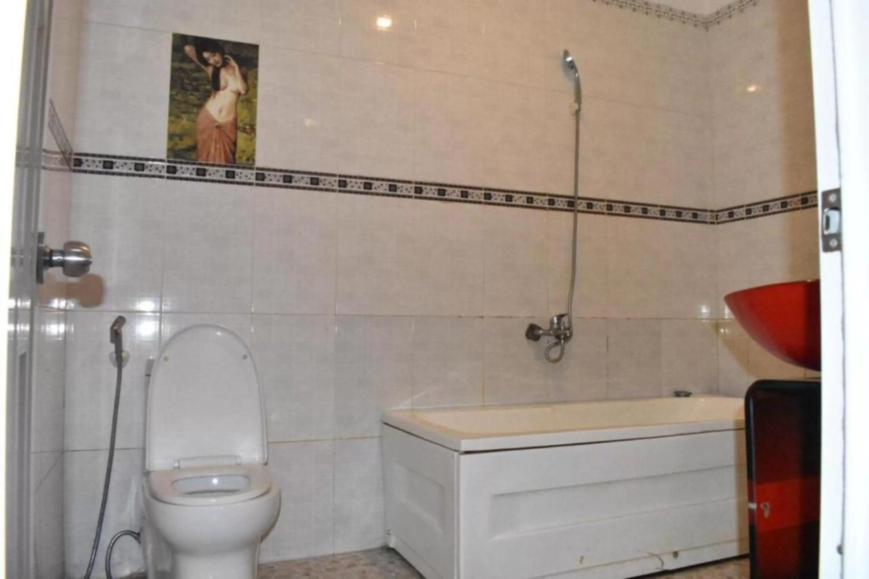 Bathroom in Thien Phu Hotel