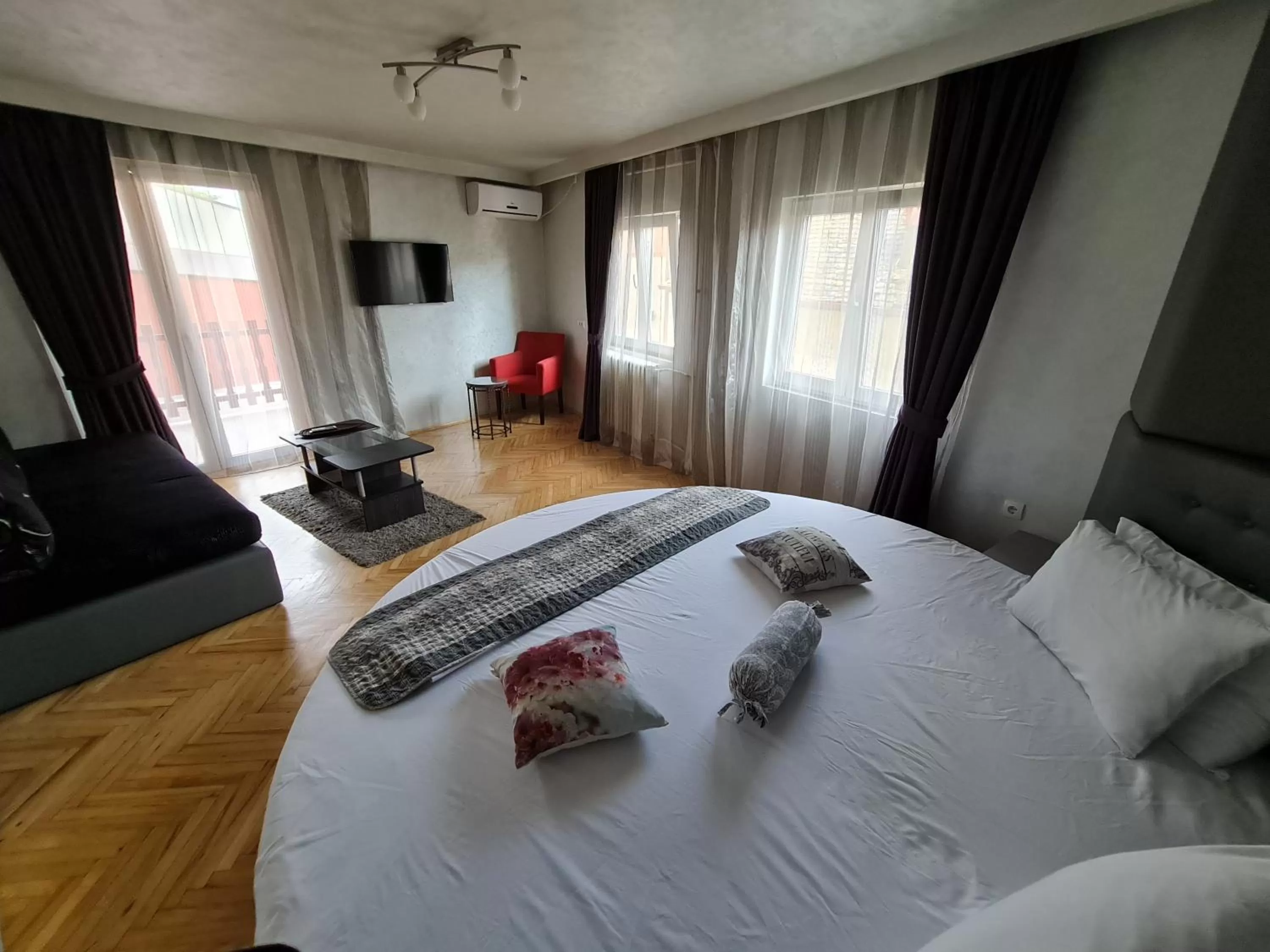 Bed in Hotel Fontana