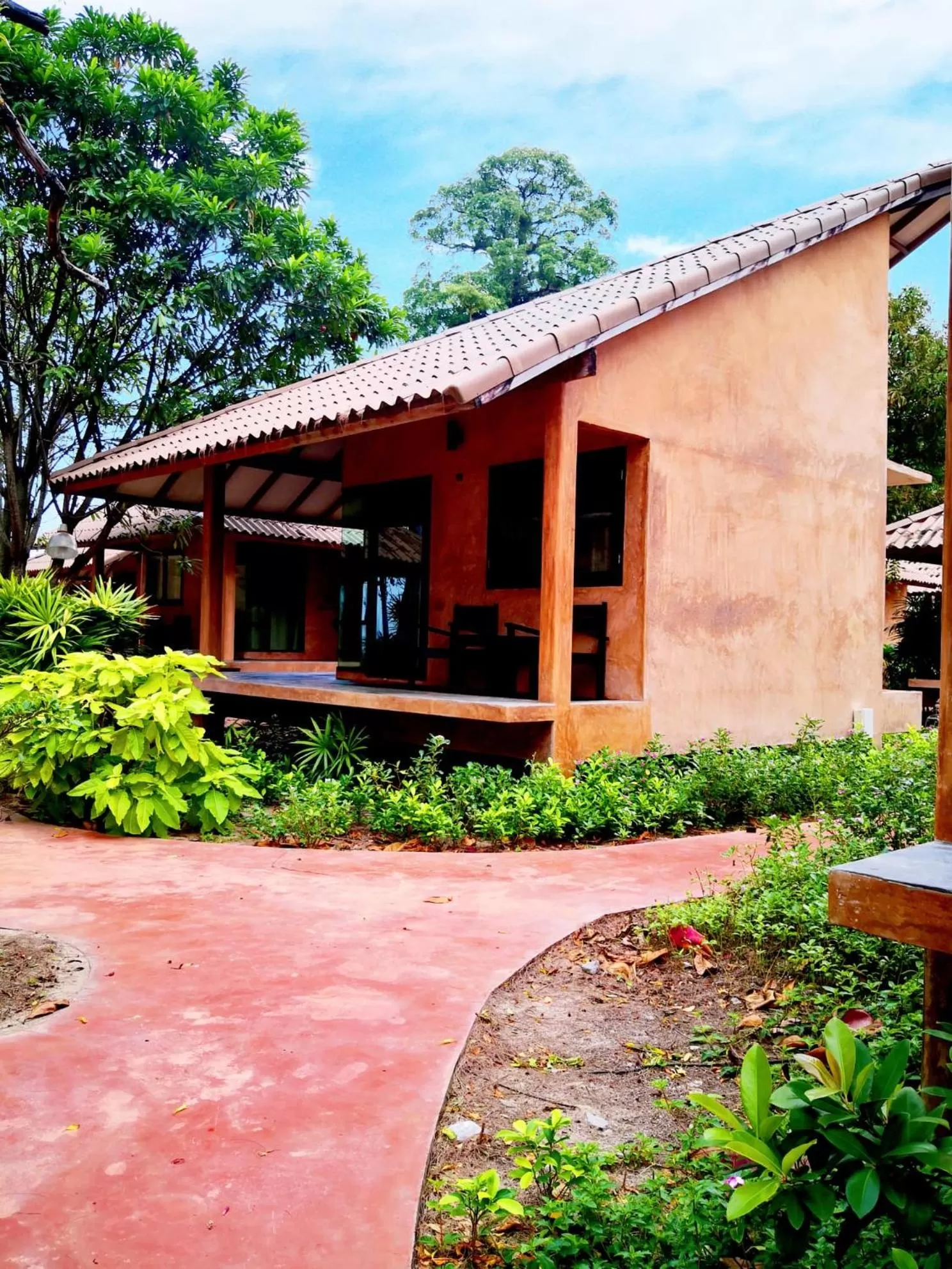 Superior Garden Bungalow in Flora I Talay