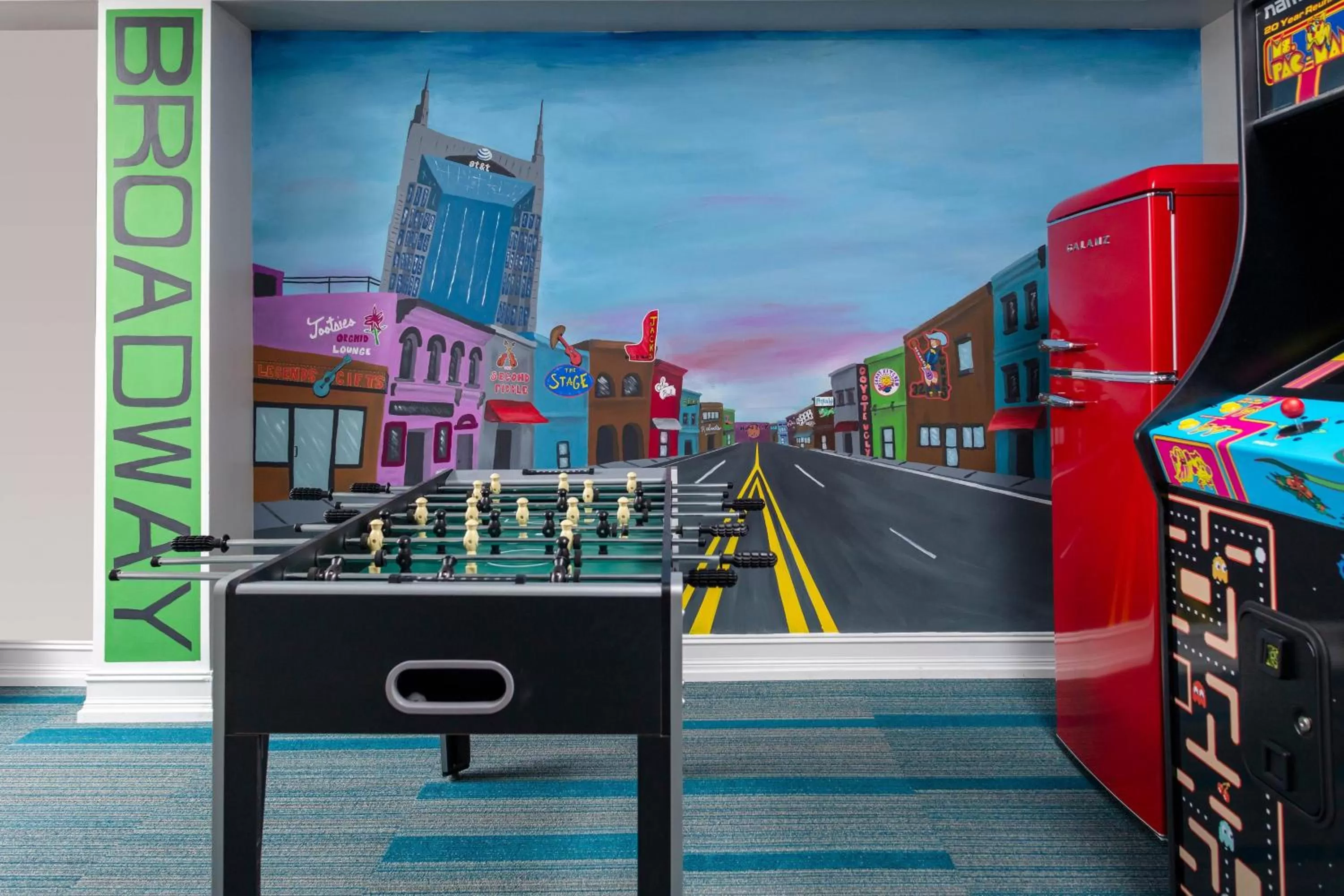 Photo of the whole room in Aloft Nashville West End