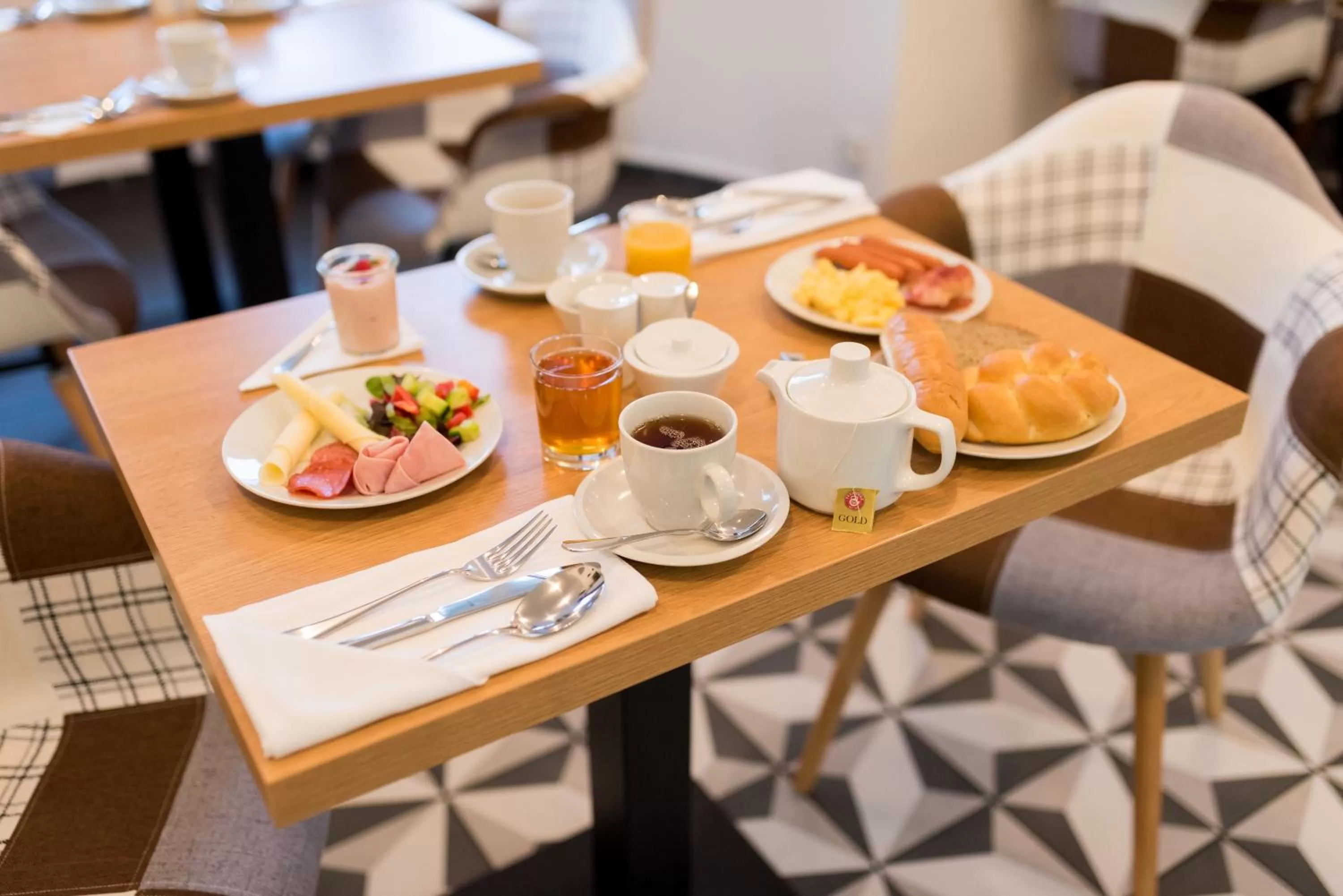 Buffet breakfast in Boutique Hotel Villa Beatika