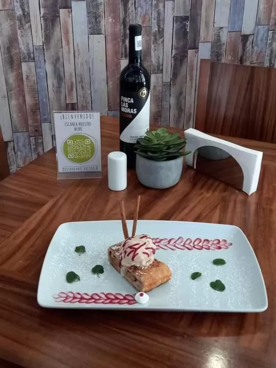 Food in Hotel Victoria