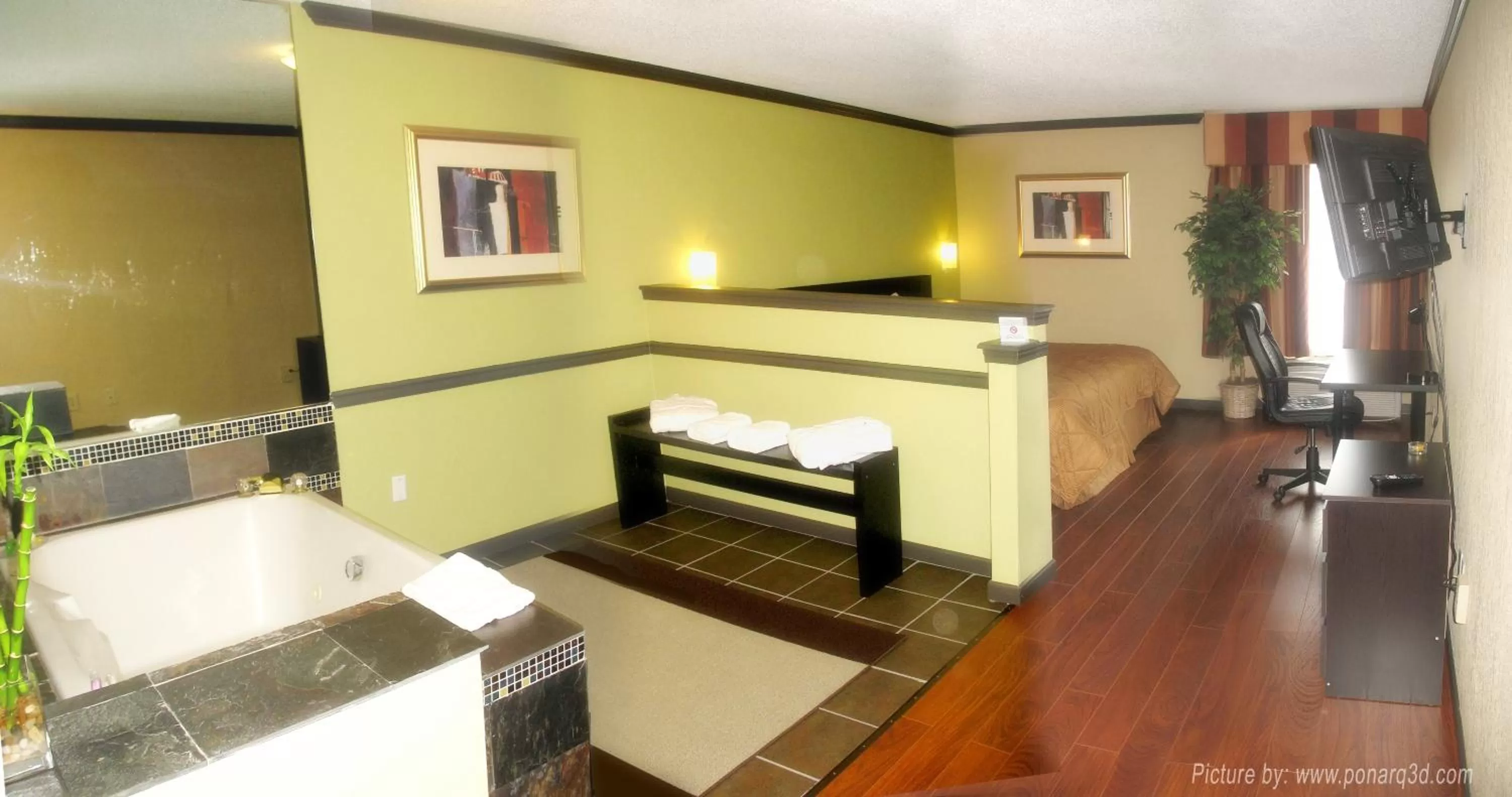 Day, Bed in Araamda Inn