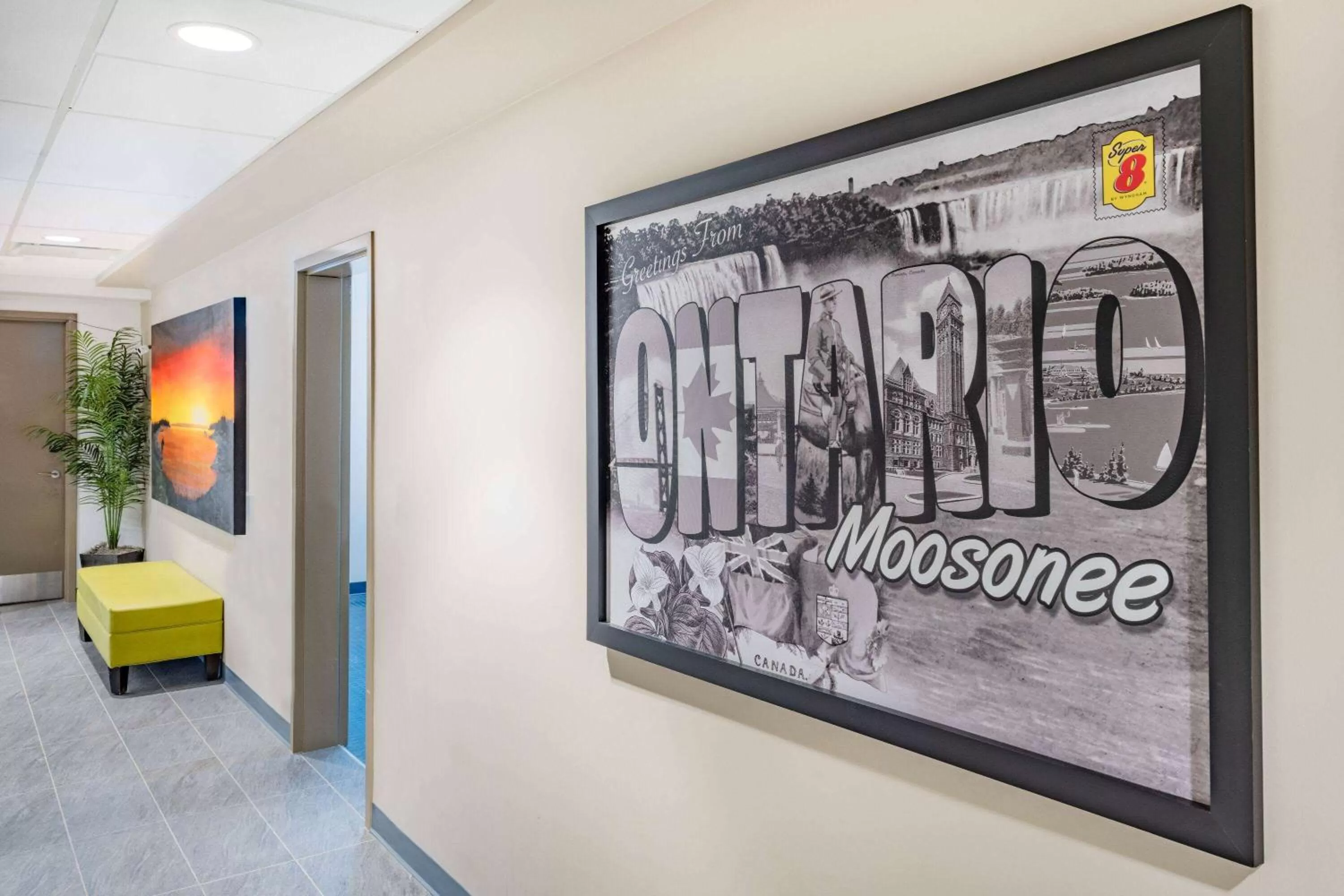 Lobby or reception in Super 8 by Wyndham Moosonee