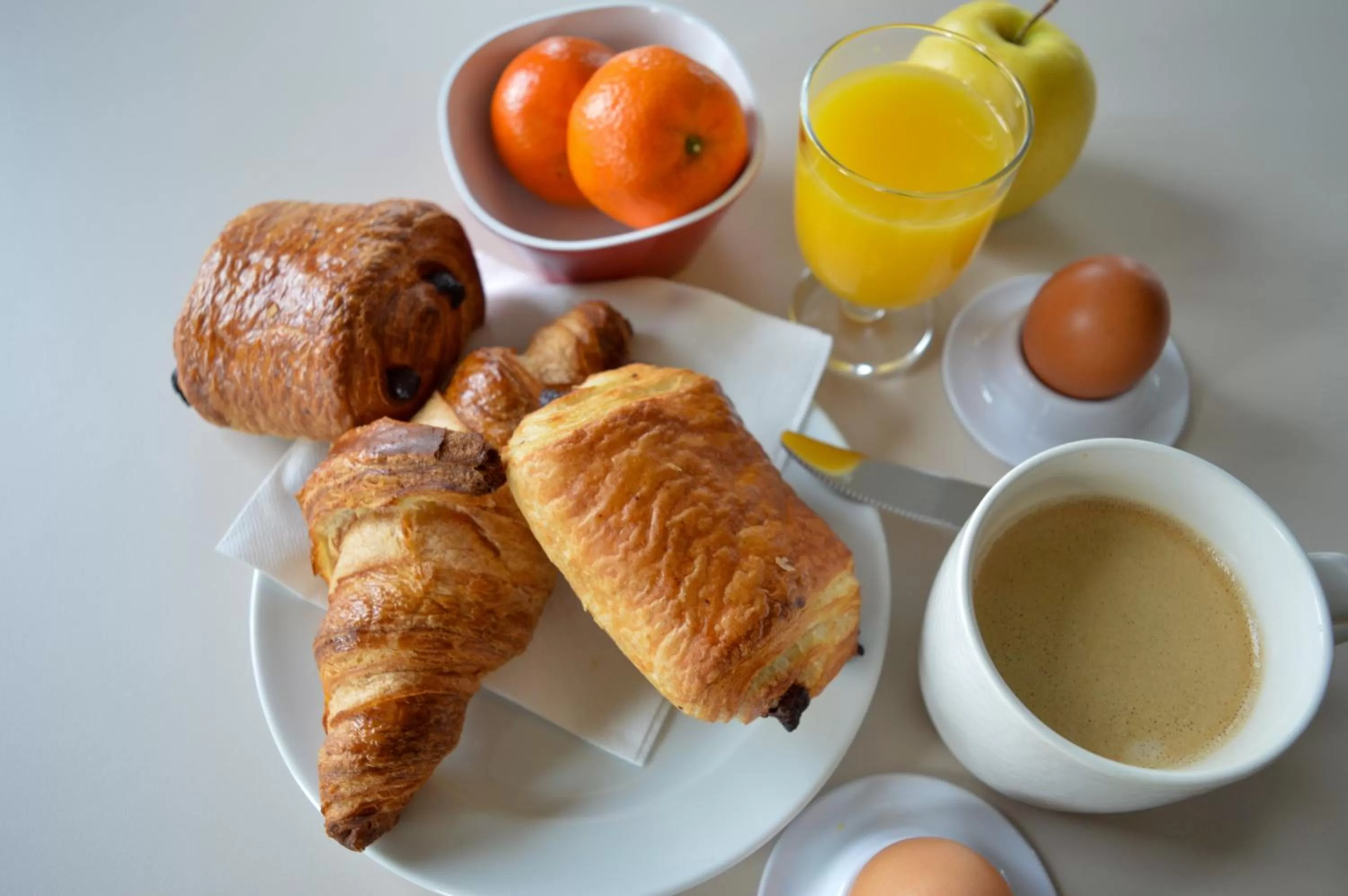 Breakfast in ACE Hôtel Bordeaux Carbon Blanc