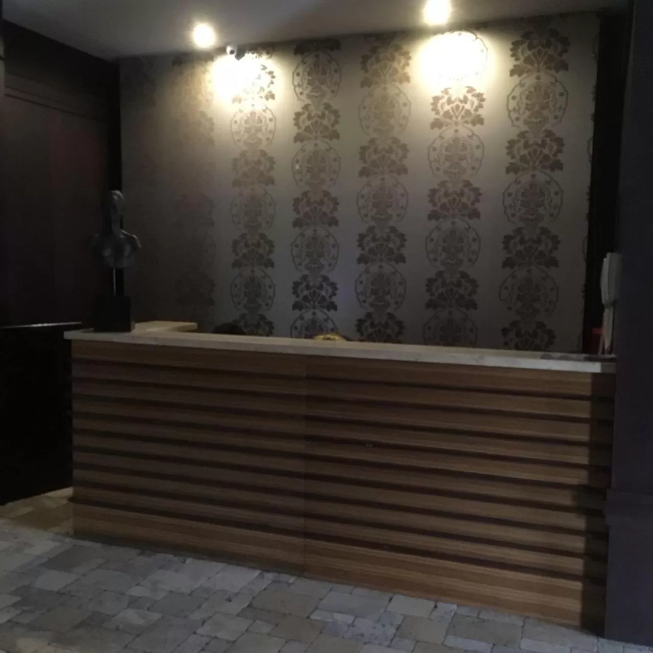 Lobby or reception in Suites Parque Real