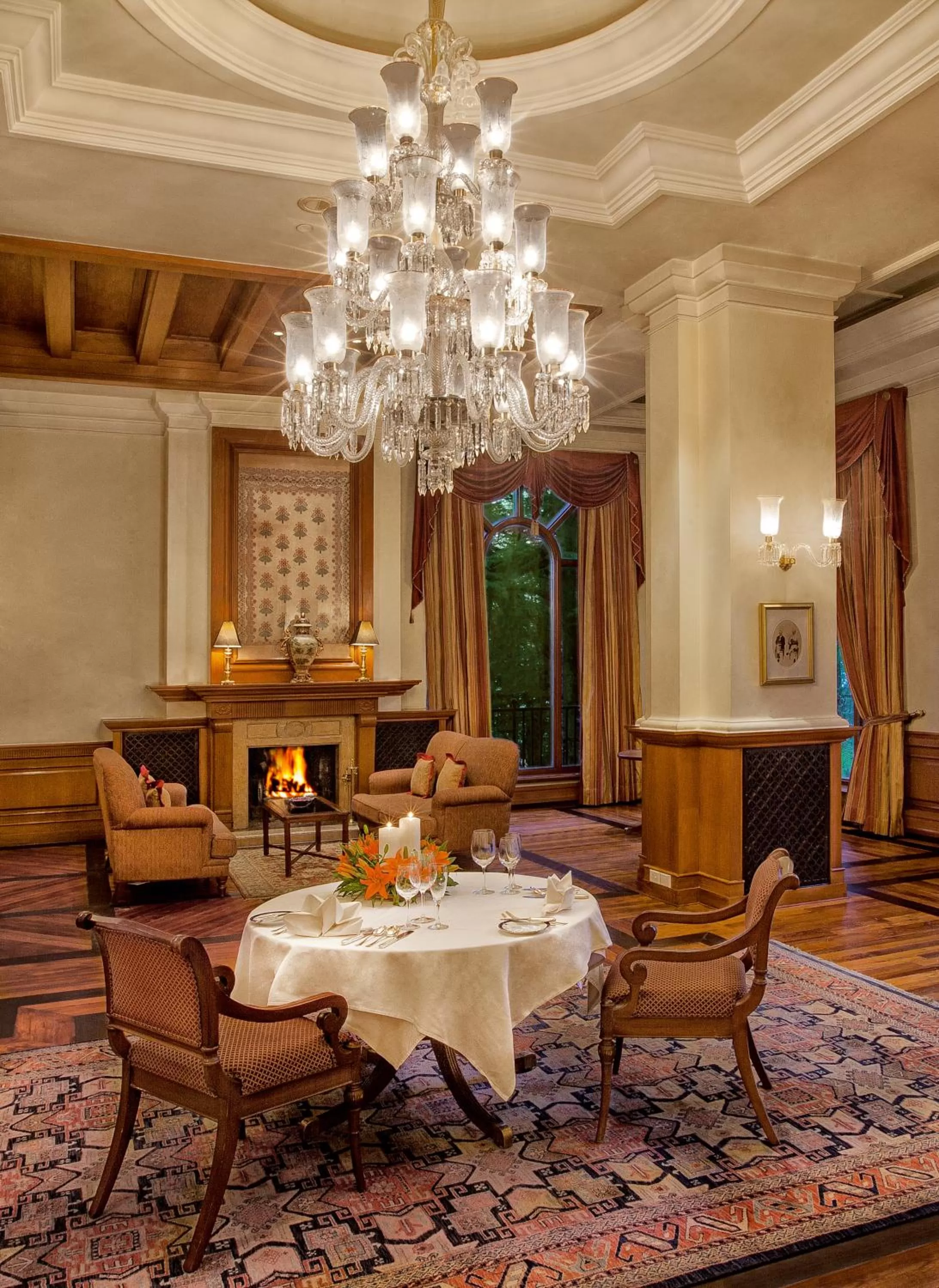 Restaurant/places to eat in Wildflower Hall, An Oberoi Resort, Shimla