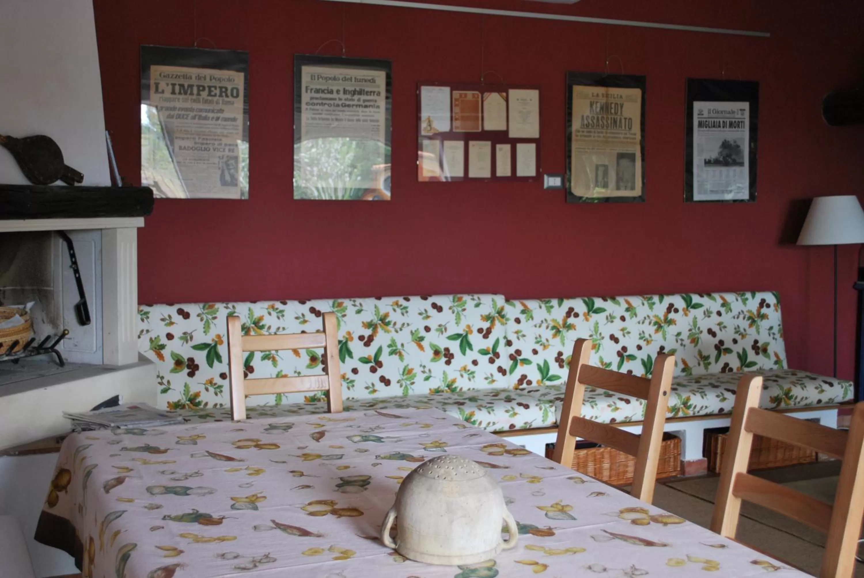 Restaurant/places to eat, Bed in Case Zuccaro