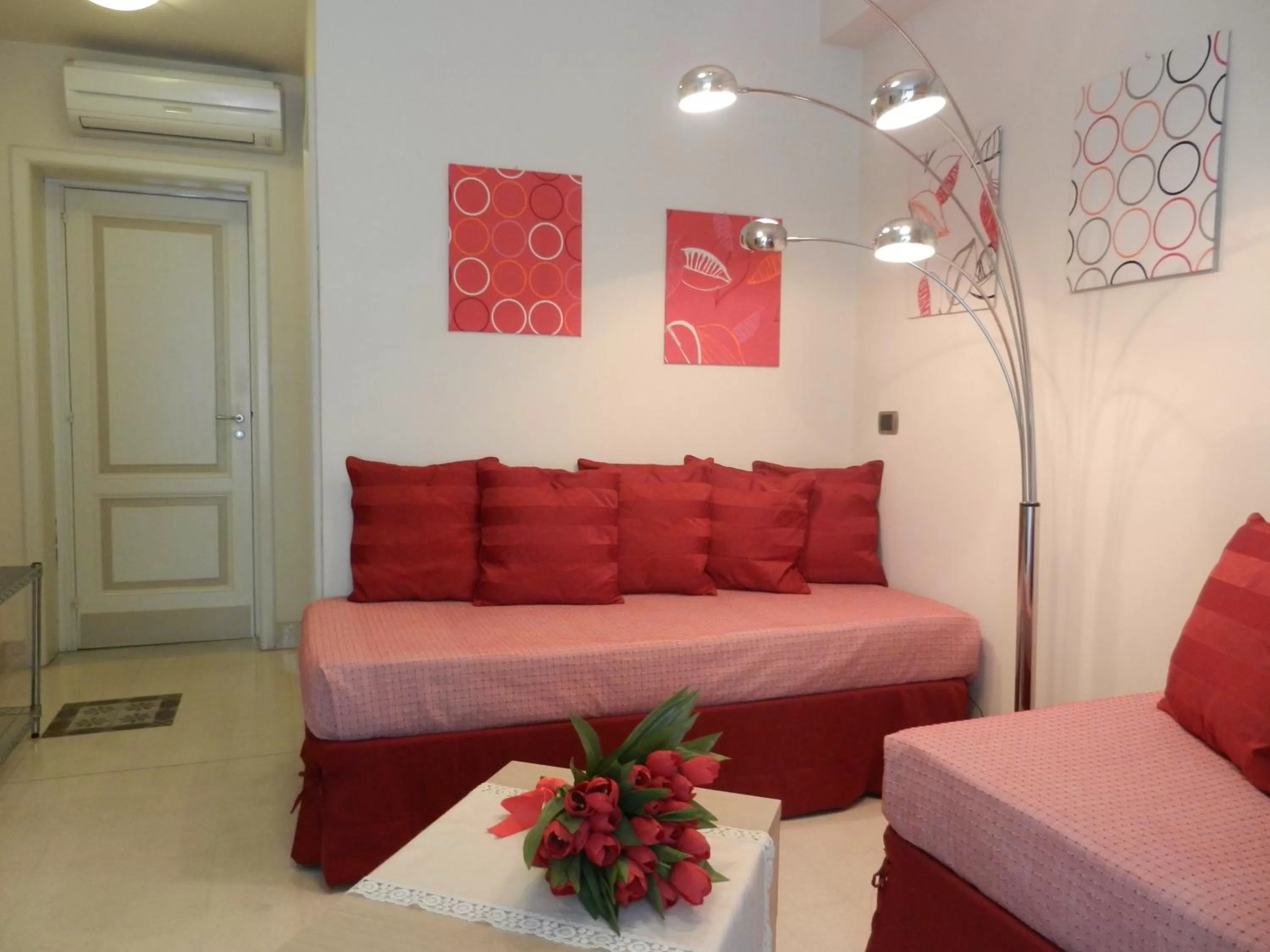 Area and facilities in RossoCorallo B&B