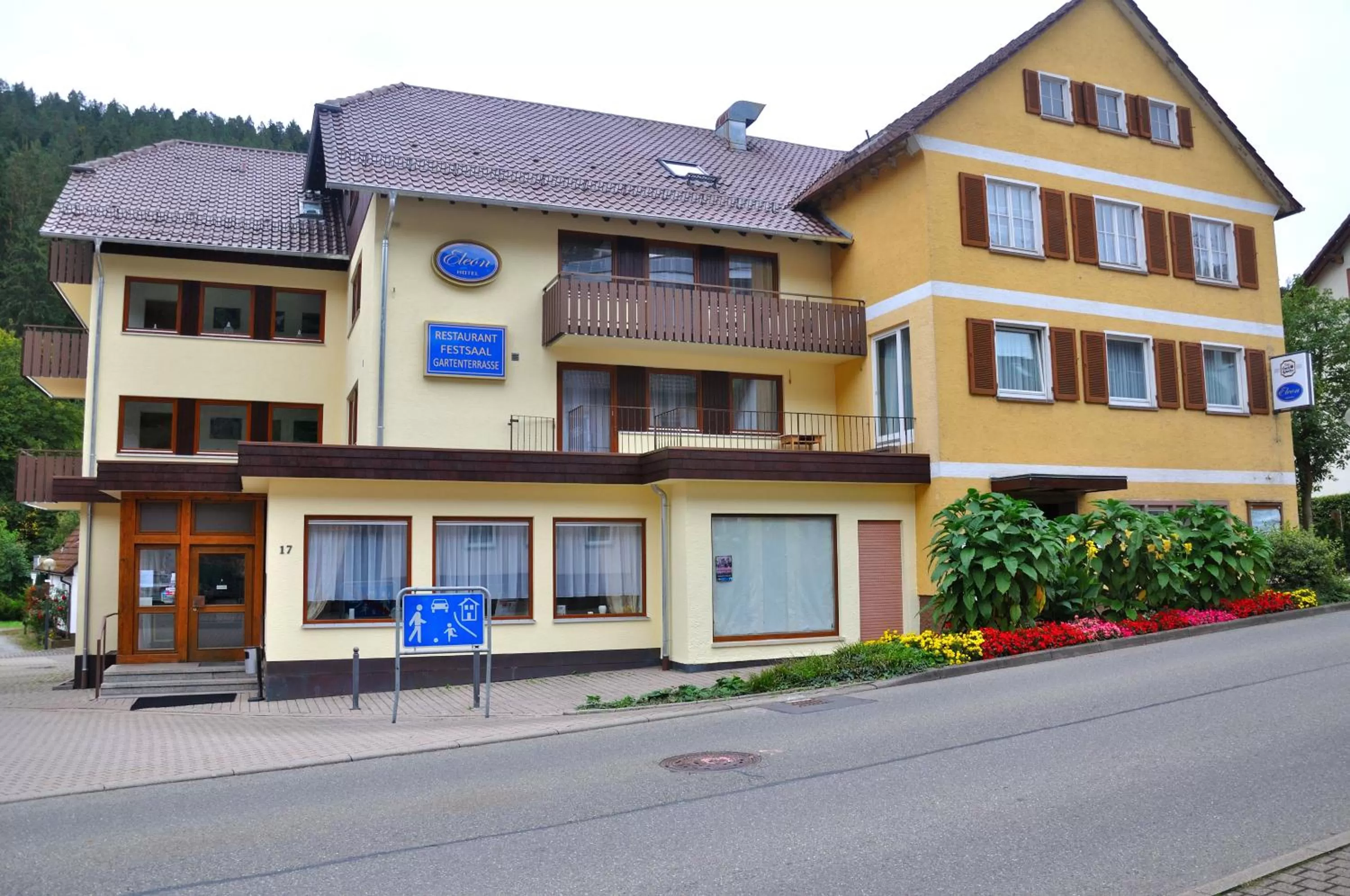 Property building in Hotel Eleon