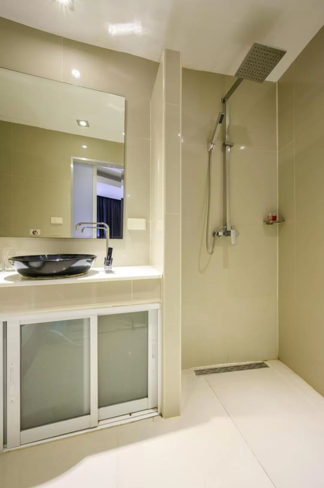 Shower in Cozy Resort, A Boutique Hotel