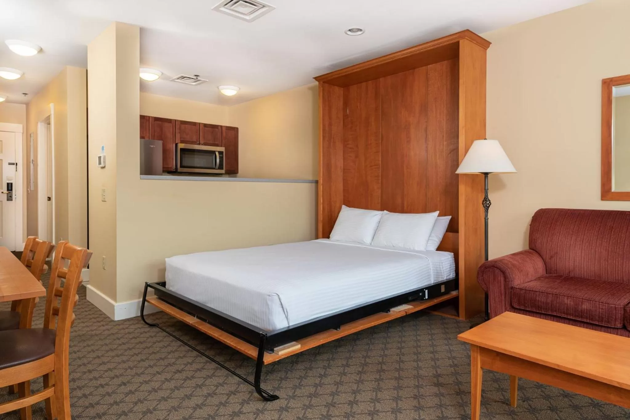 Photo of the whole room, Bed in Jackson Gore Village on Okemo Mountain