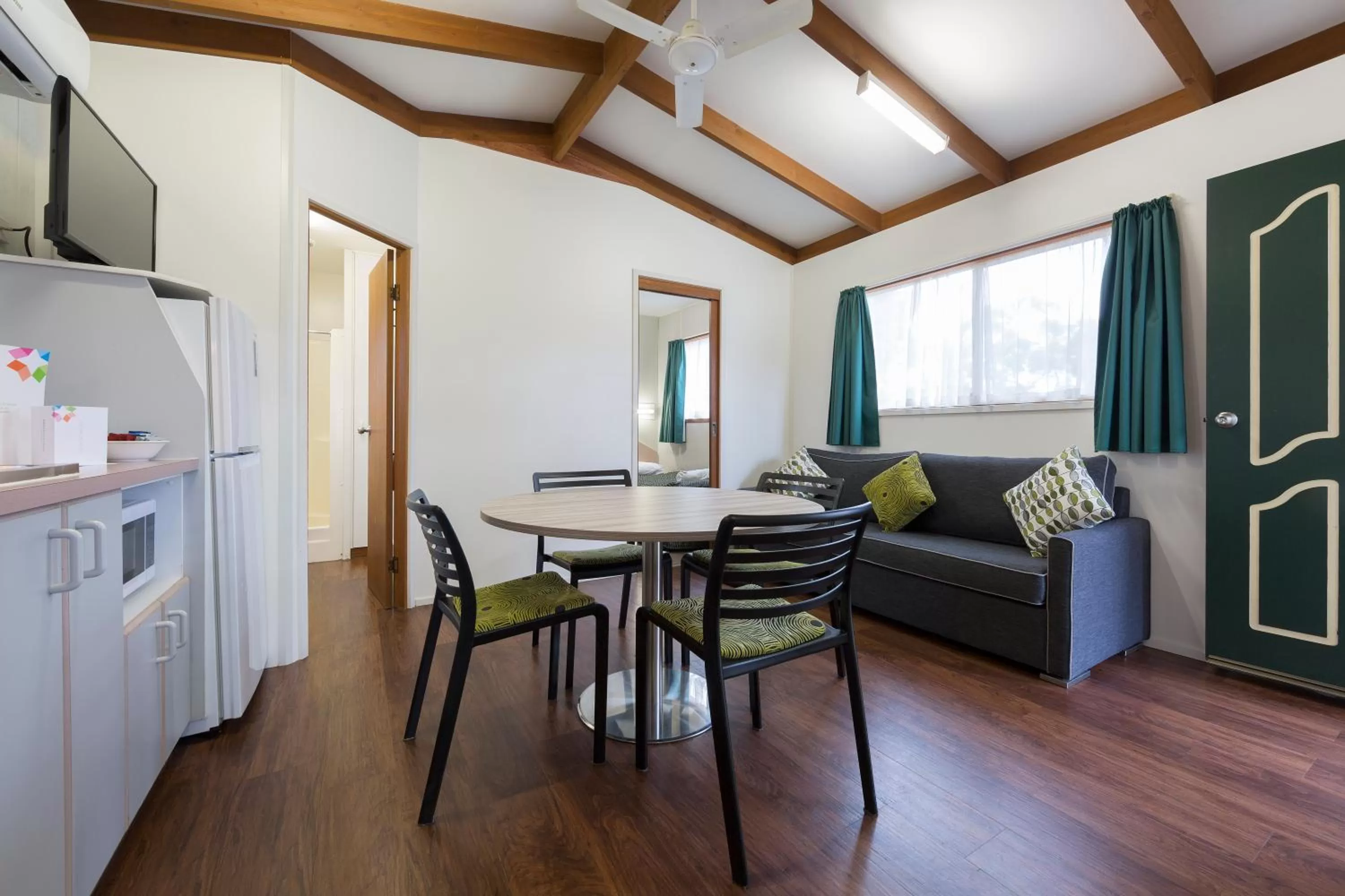 Living room in Alivio Tourist Park Canberra