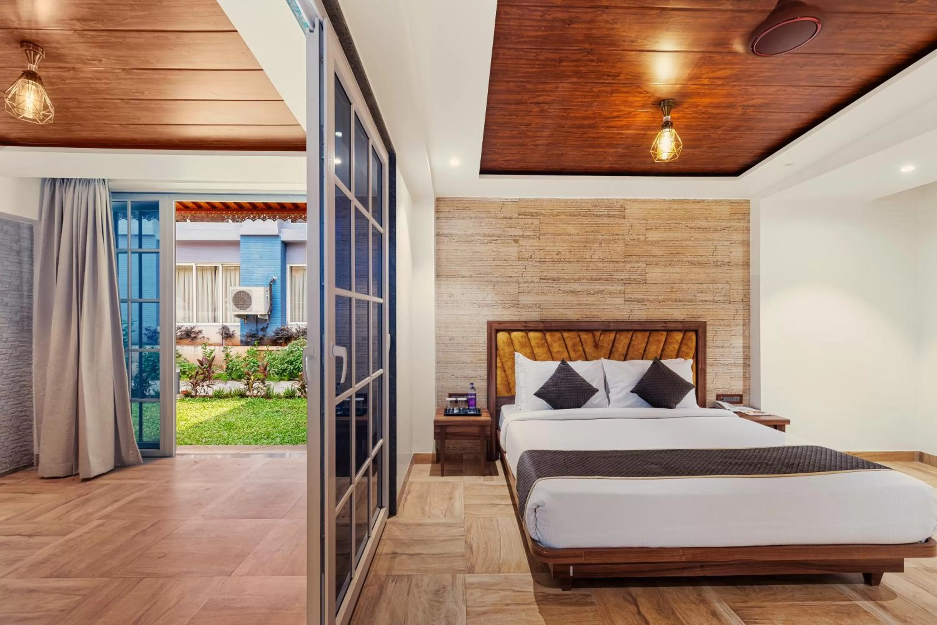 Bedroom, Bed in Mayur Retreat & Spa