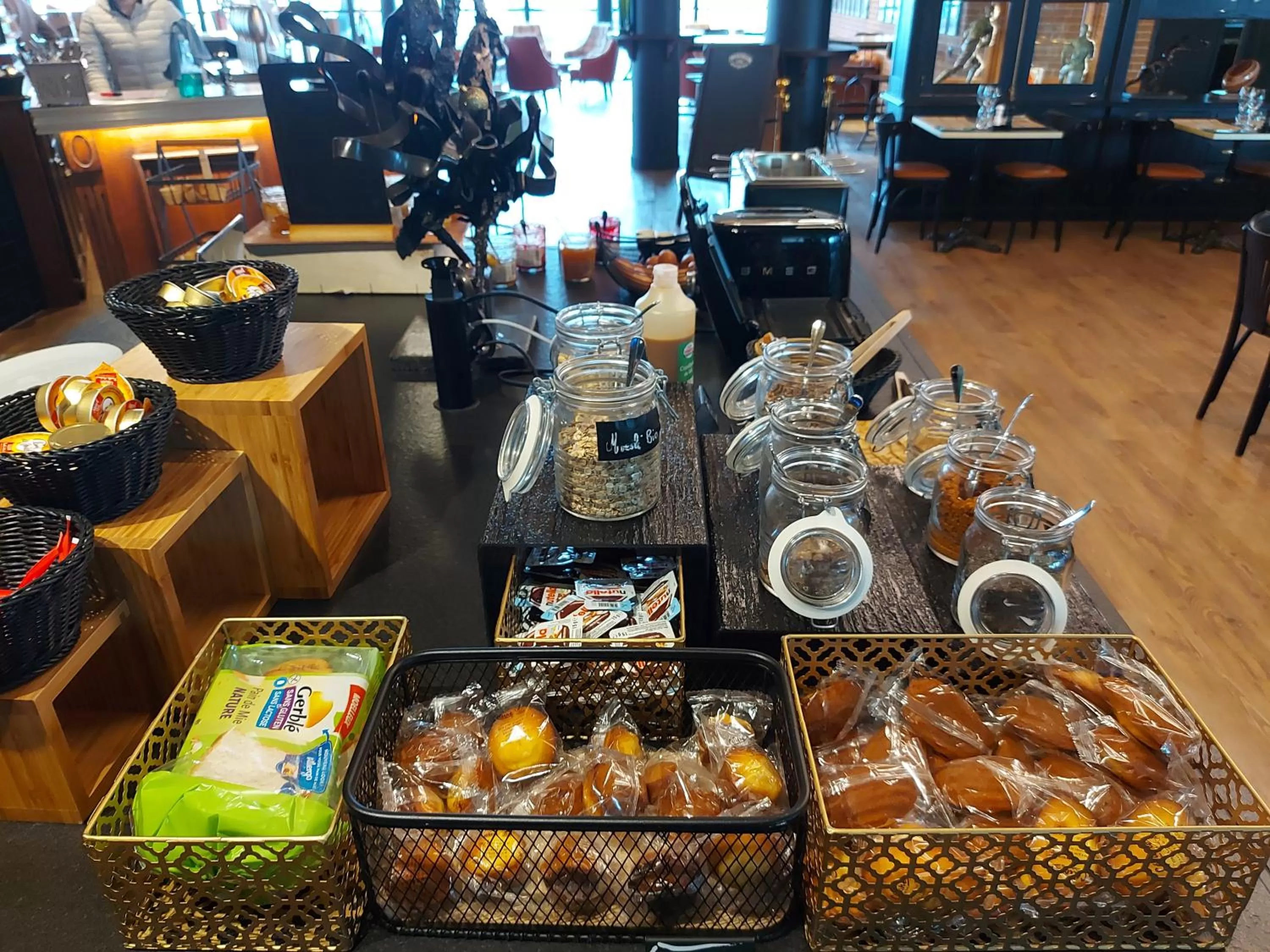 Breakfast in ibis Styles Castelnaudary