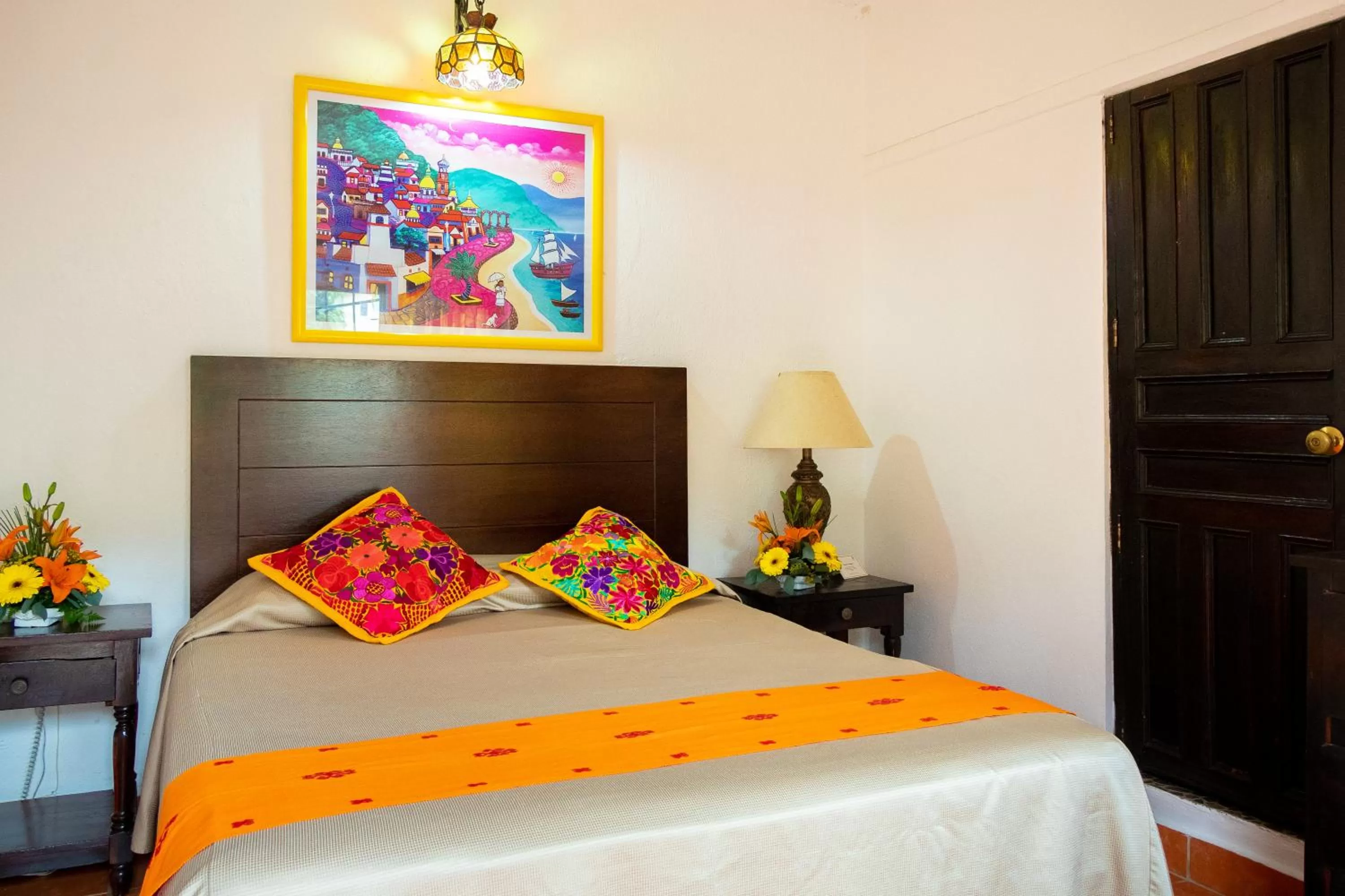 Bed in Hotel Posada De Roger - Near Los Muertos Beach