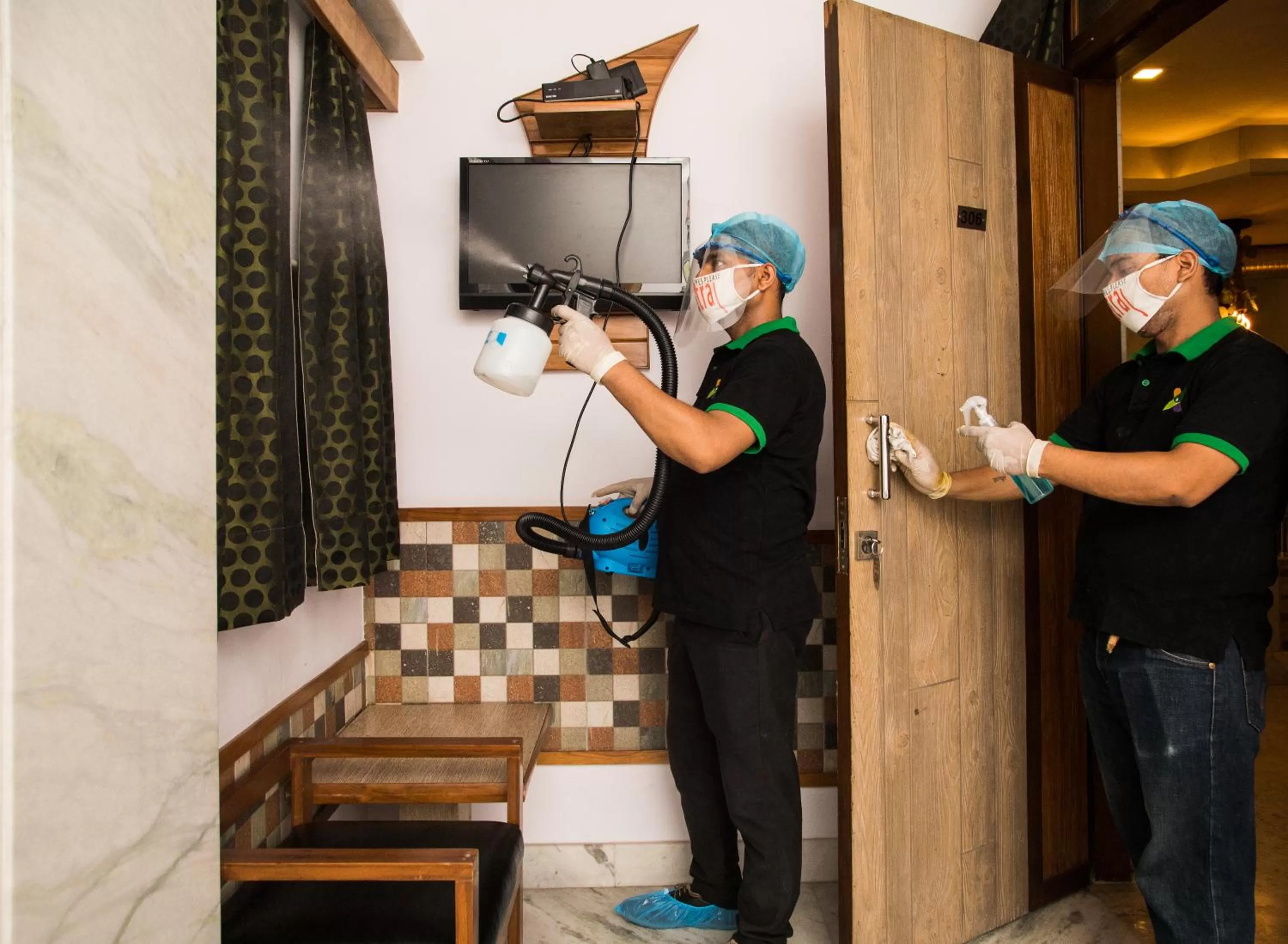 People in Natraj Yes Please -New Delhi