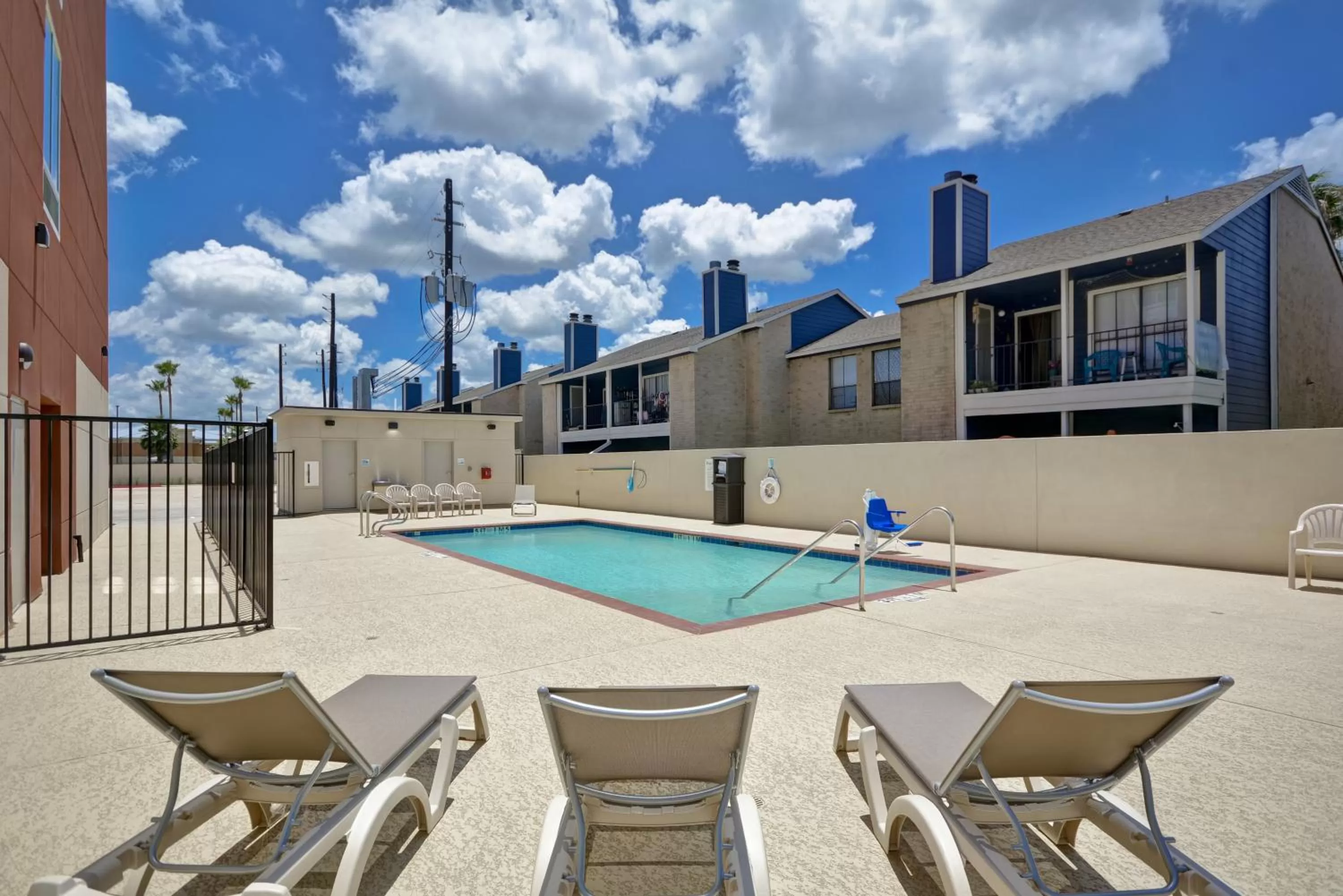 Swimming pool in Holiday Inn Express & Suites - Houston NASA - Boardwalk Area by IHG
