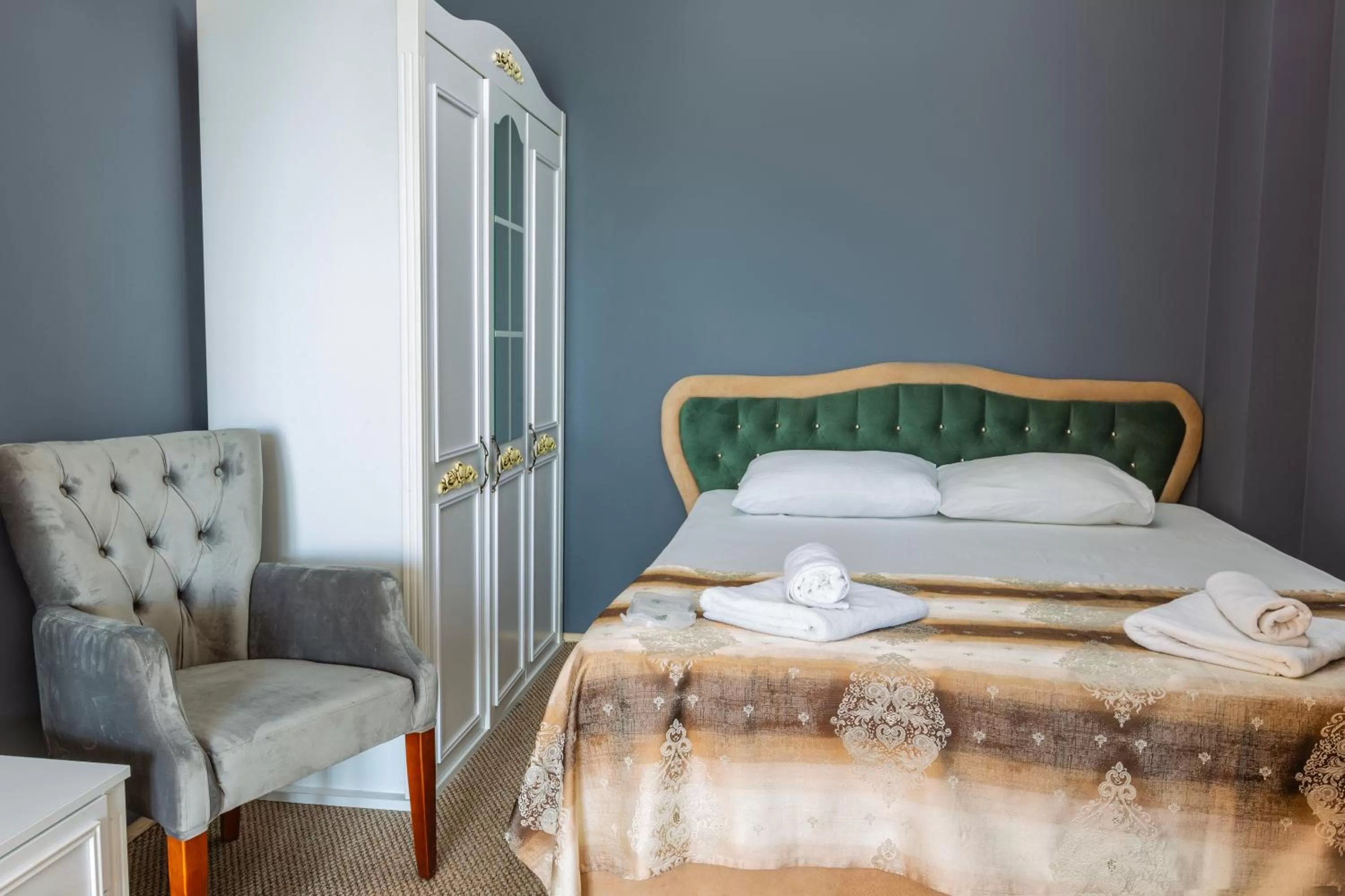 Bed in Bikka&Asell Suite Hotel