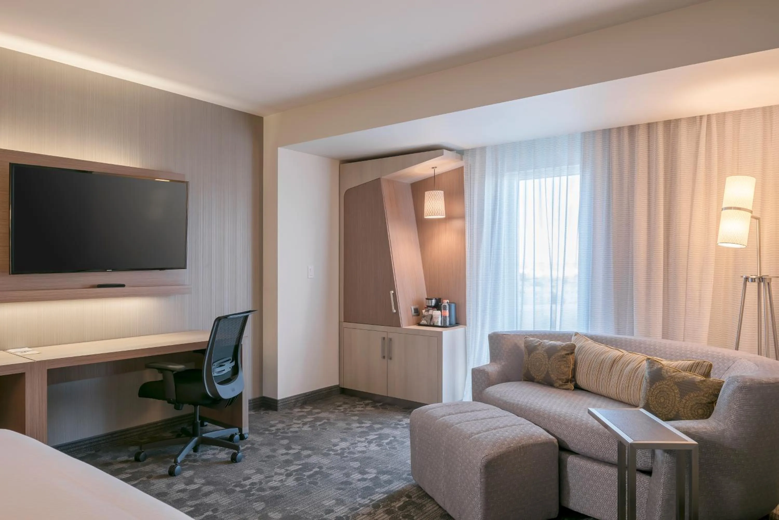 Communal lounge/ TV room, Bed in Courtyard by Marriott Ciudad Juarez
