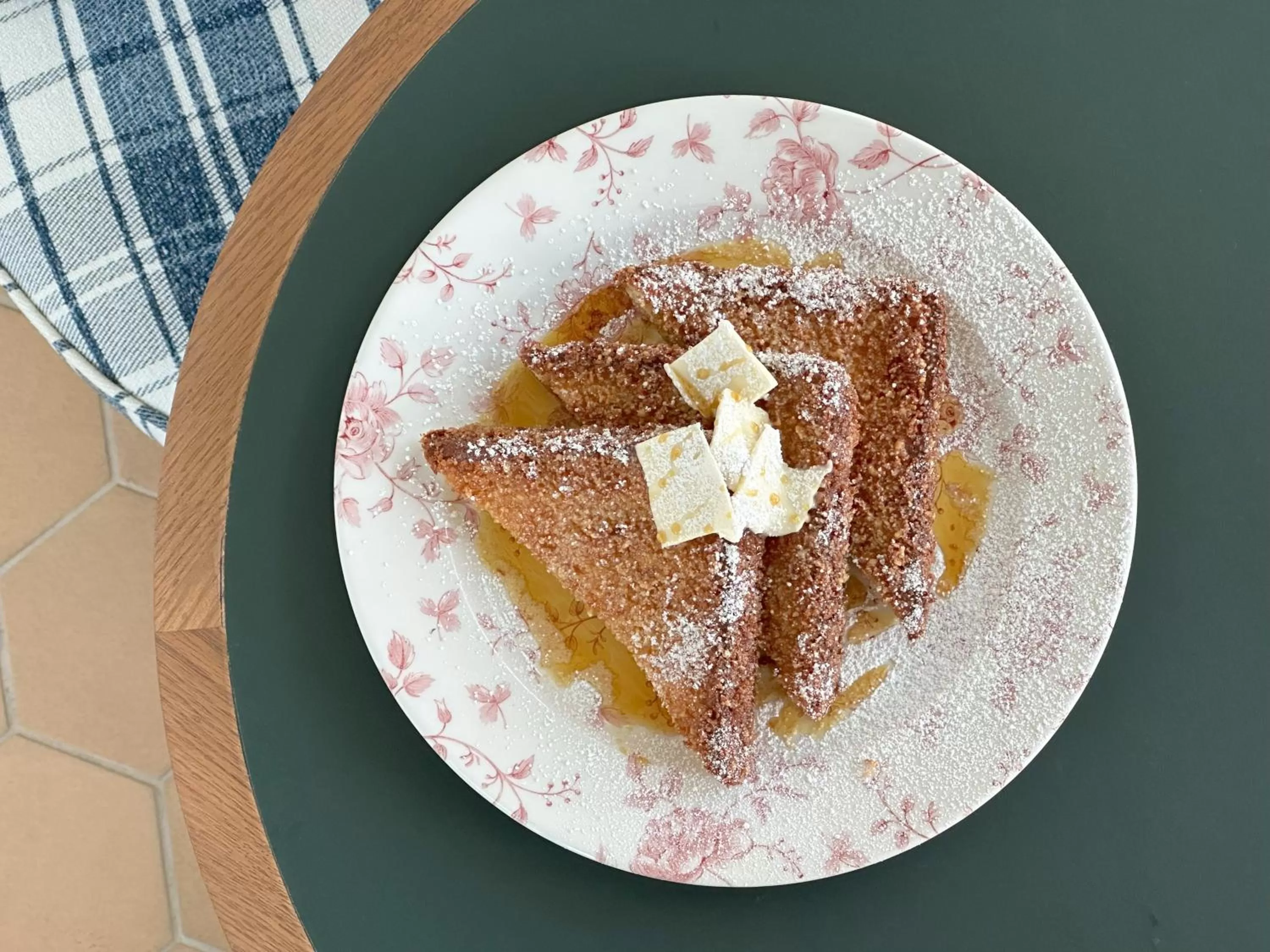 Food and drinks in Palihouse West Hollywood at Beverly Hills