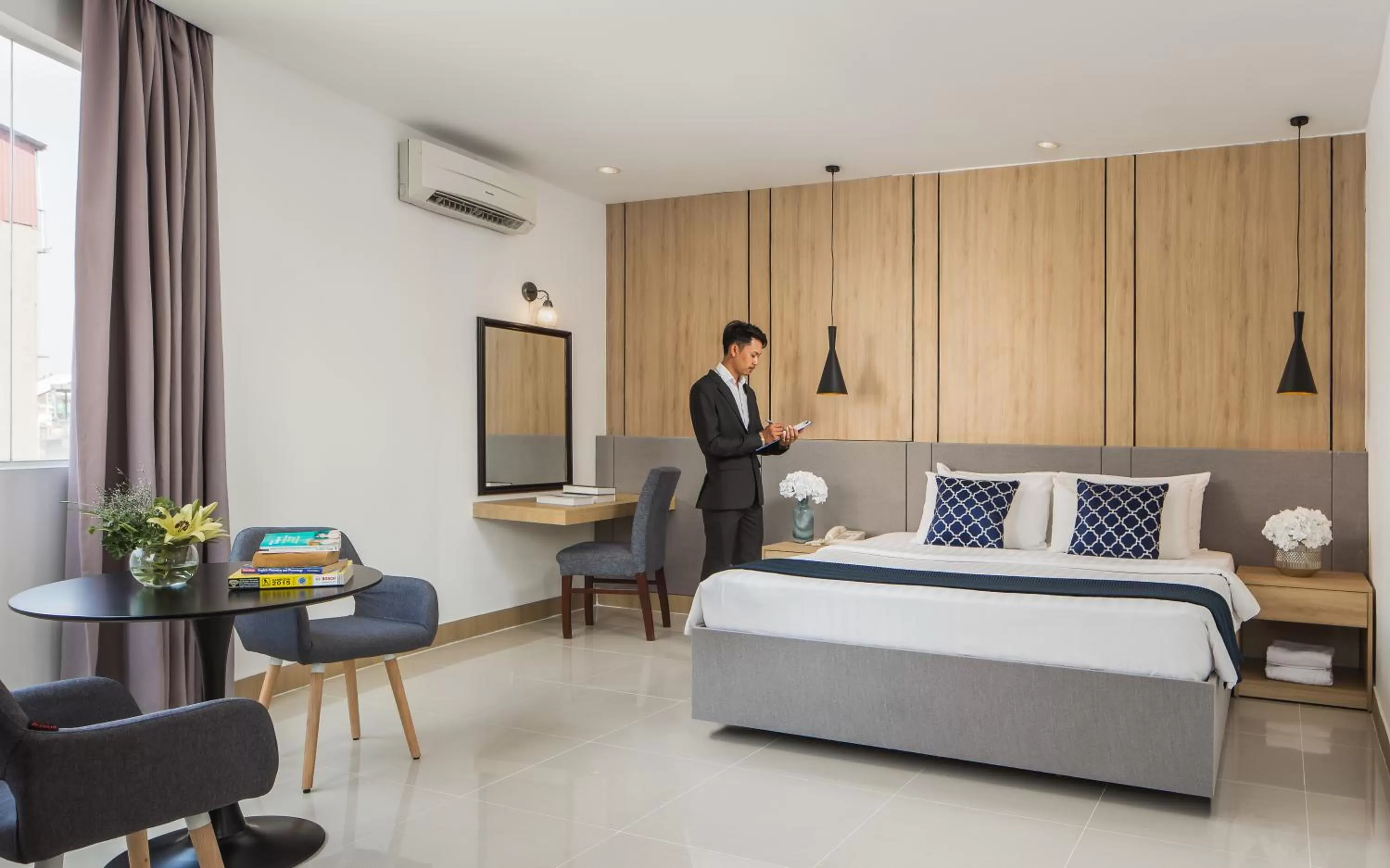 Photo of the whole room, Bed in Altos Hotel