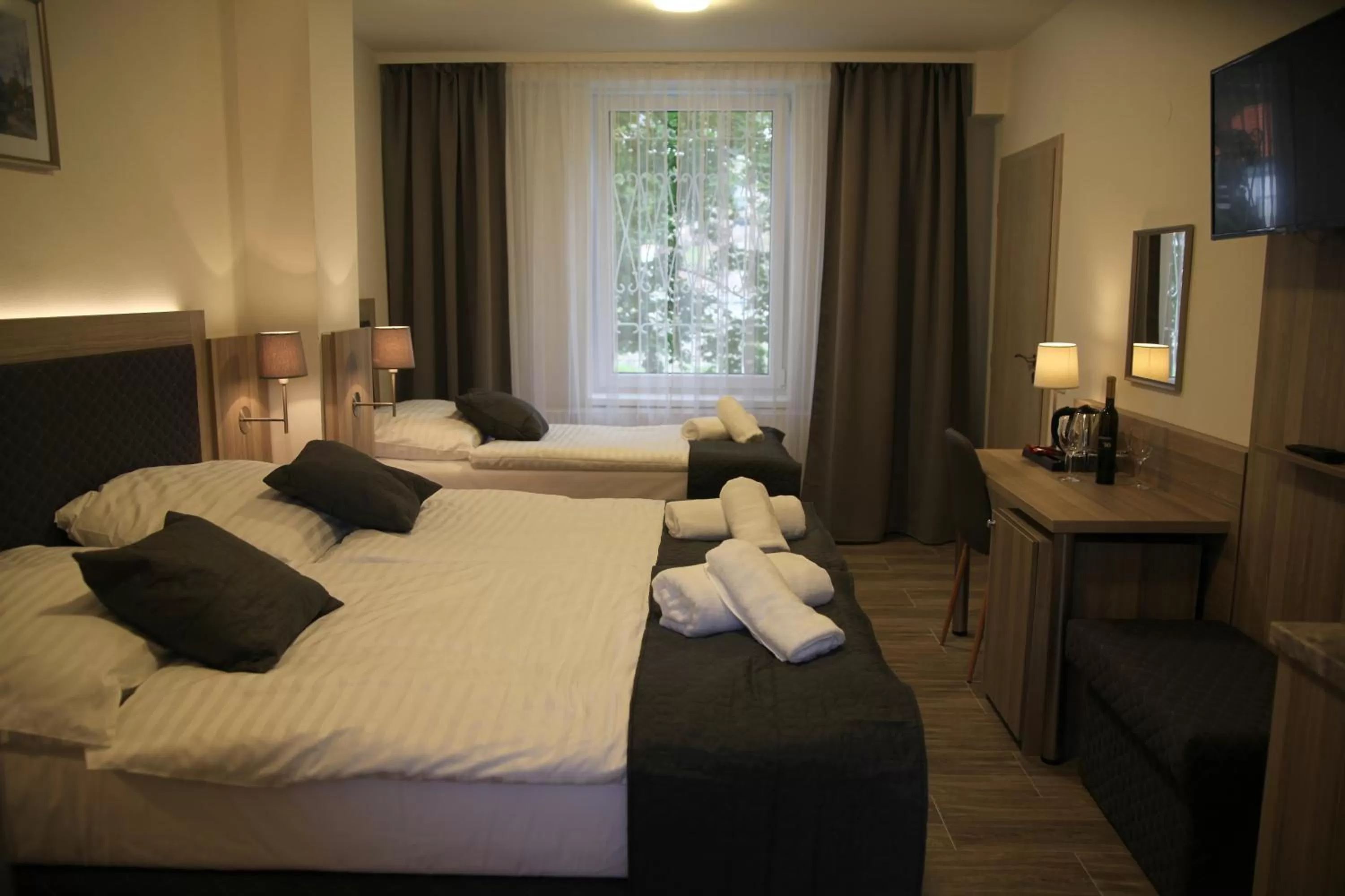 Bedroom, Bed in Hotel CK Park