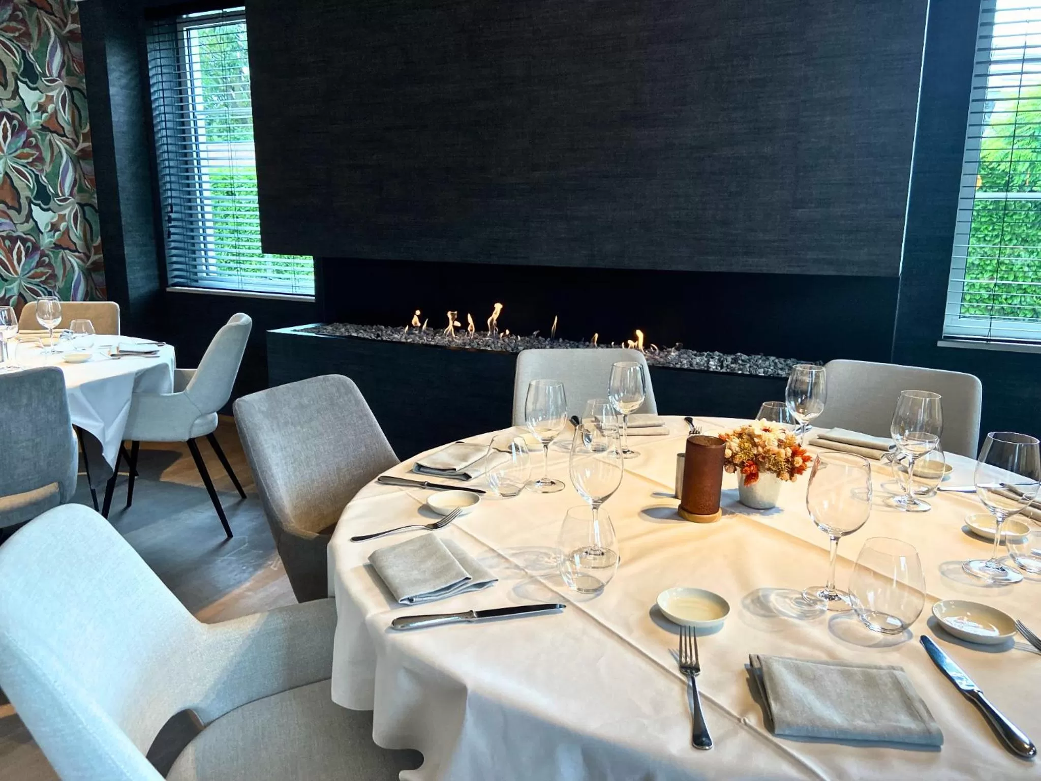 Restaurant/places to eat in Biznis Hotel