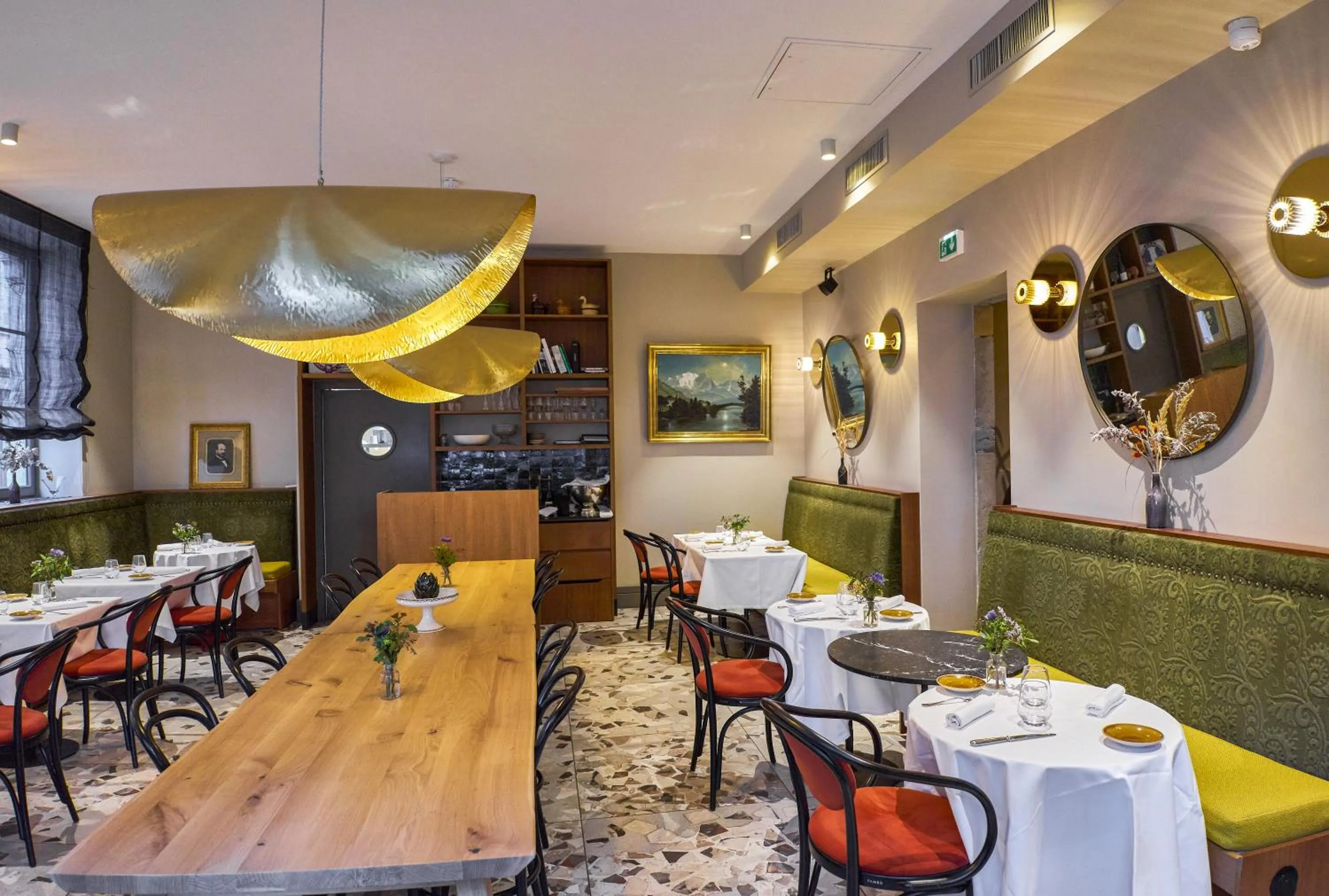 Restaurant/places to eat in Hôtel de l'Abbaye Lyon - Boutique Hôtel