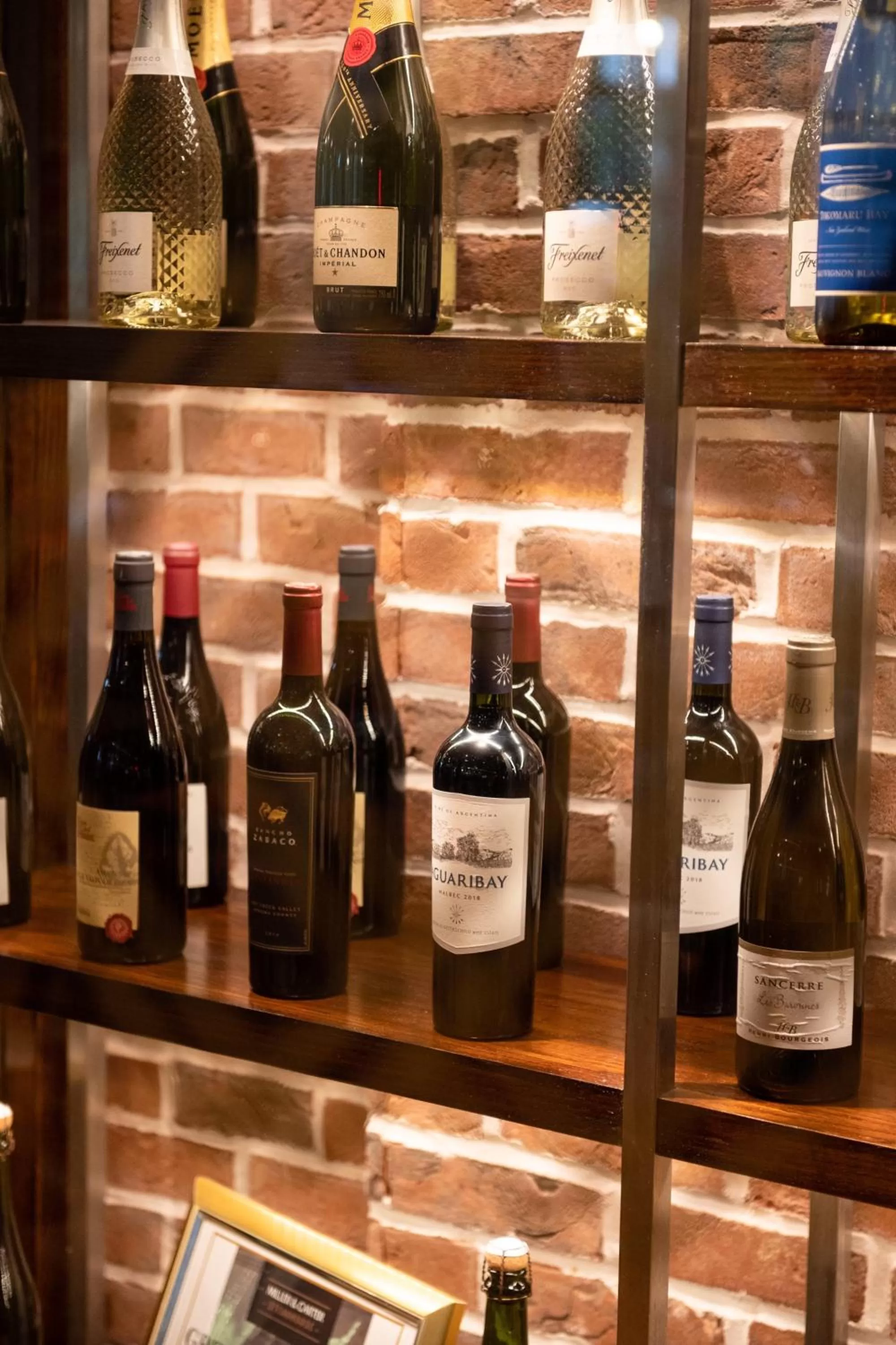 Restaurant/places to eat, Drinks in Miller & Carter Brighton by Innkeeper's Collection