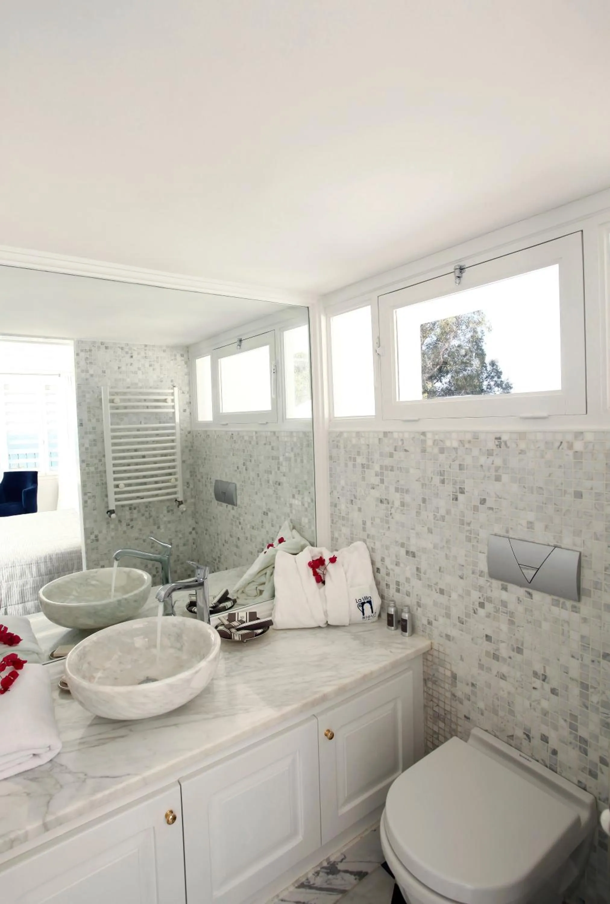 Bathroom in La Villa Bleue-Sidi Bou Said