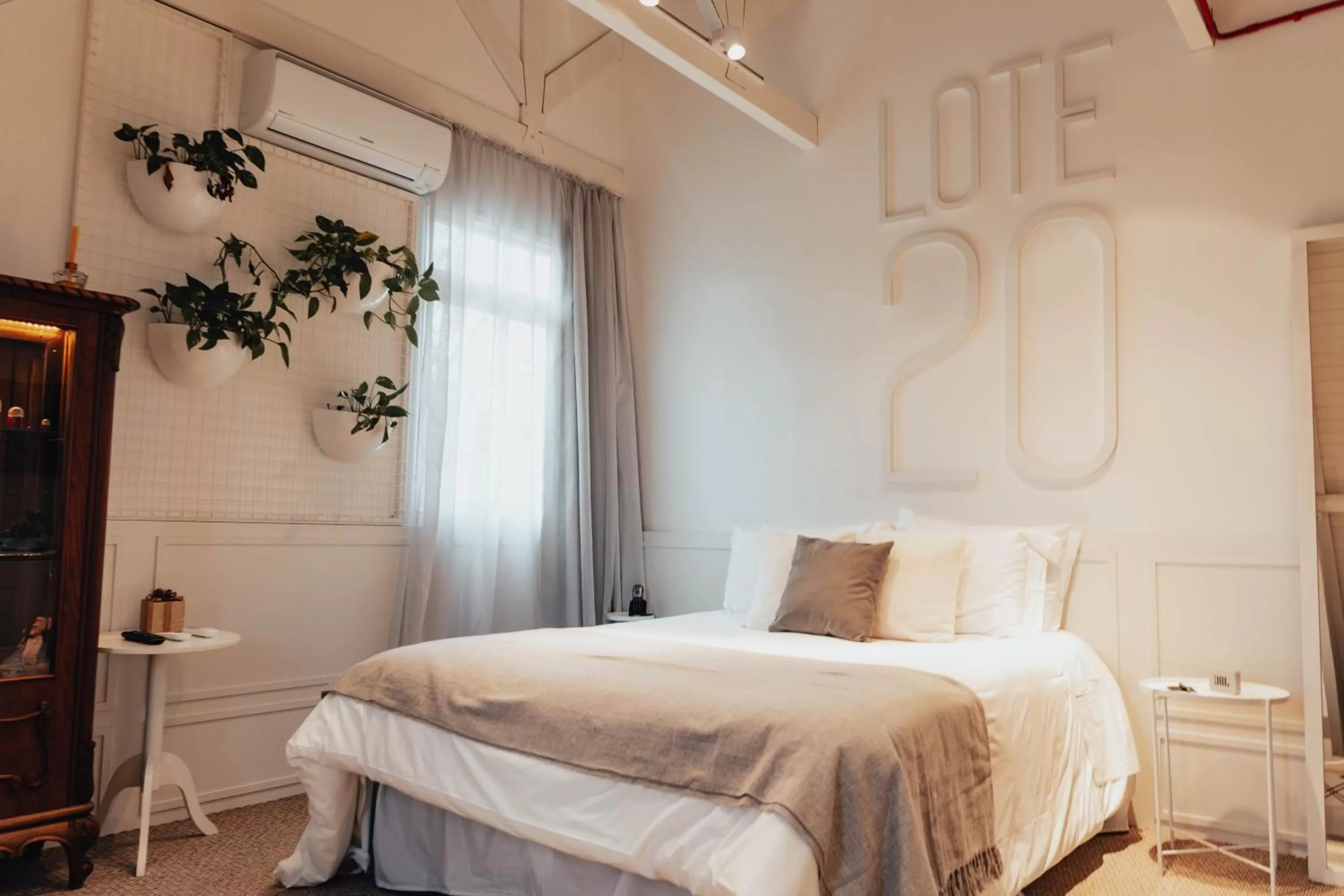 Photo of the whole room, Bed in LOTE20 Hotel Boutique