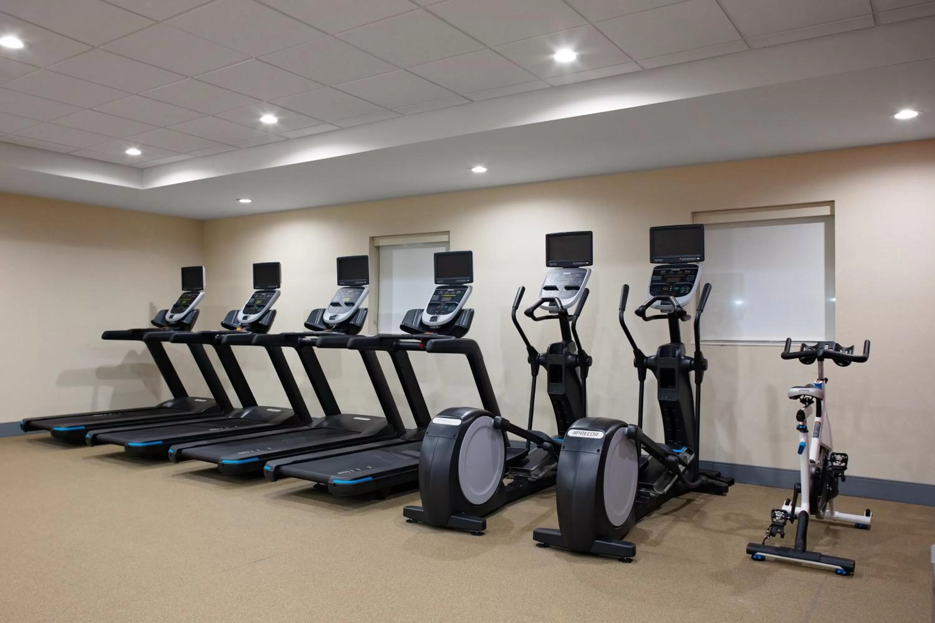 Fitness centre/facilities in Home2 Suites By Hilton Baton Rouge Citiplace