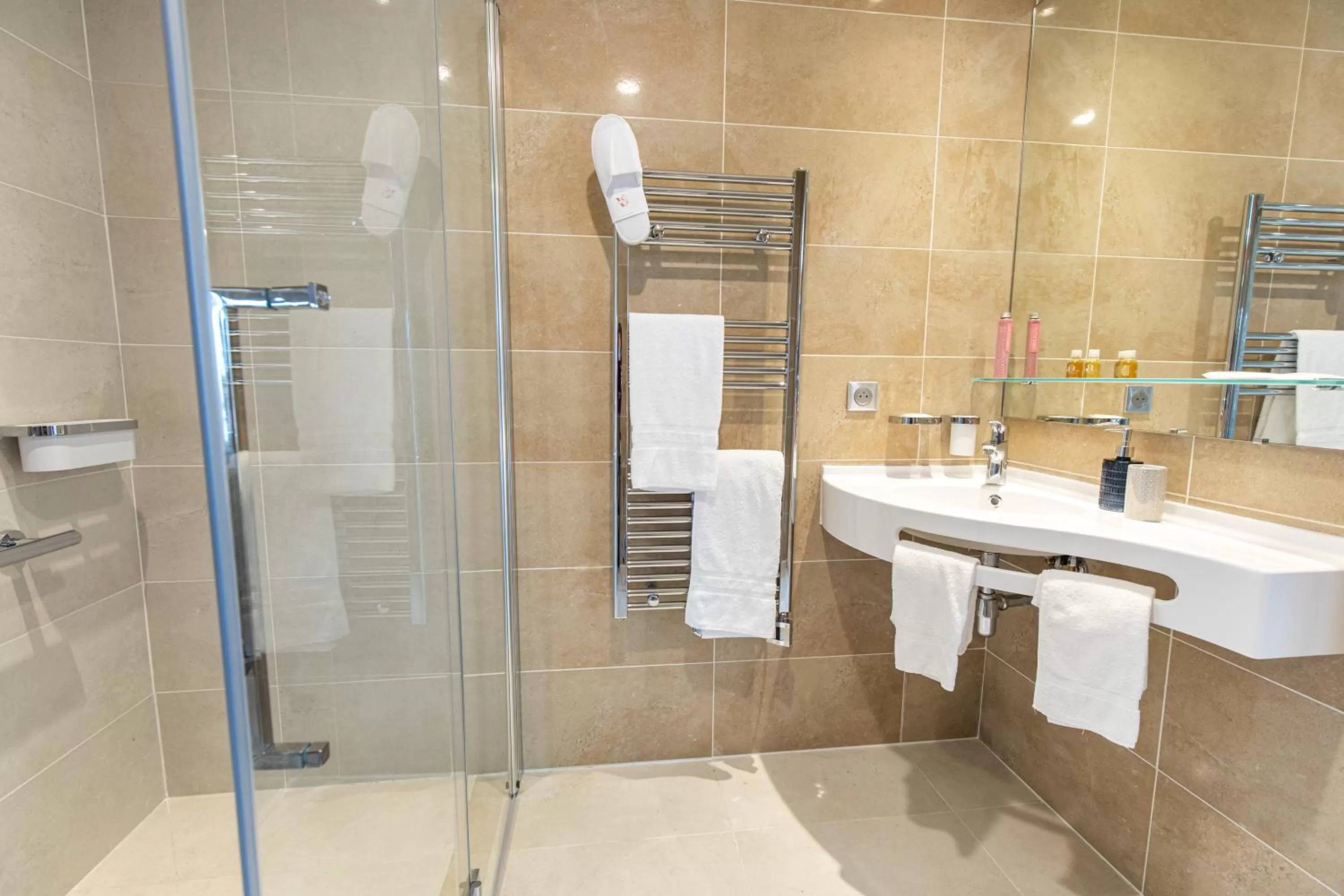 Bathroom in ZENAO Fréjus