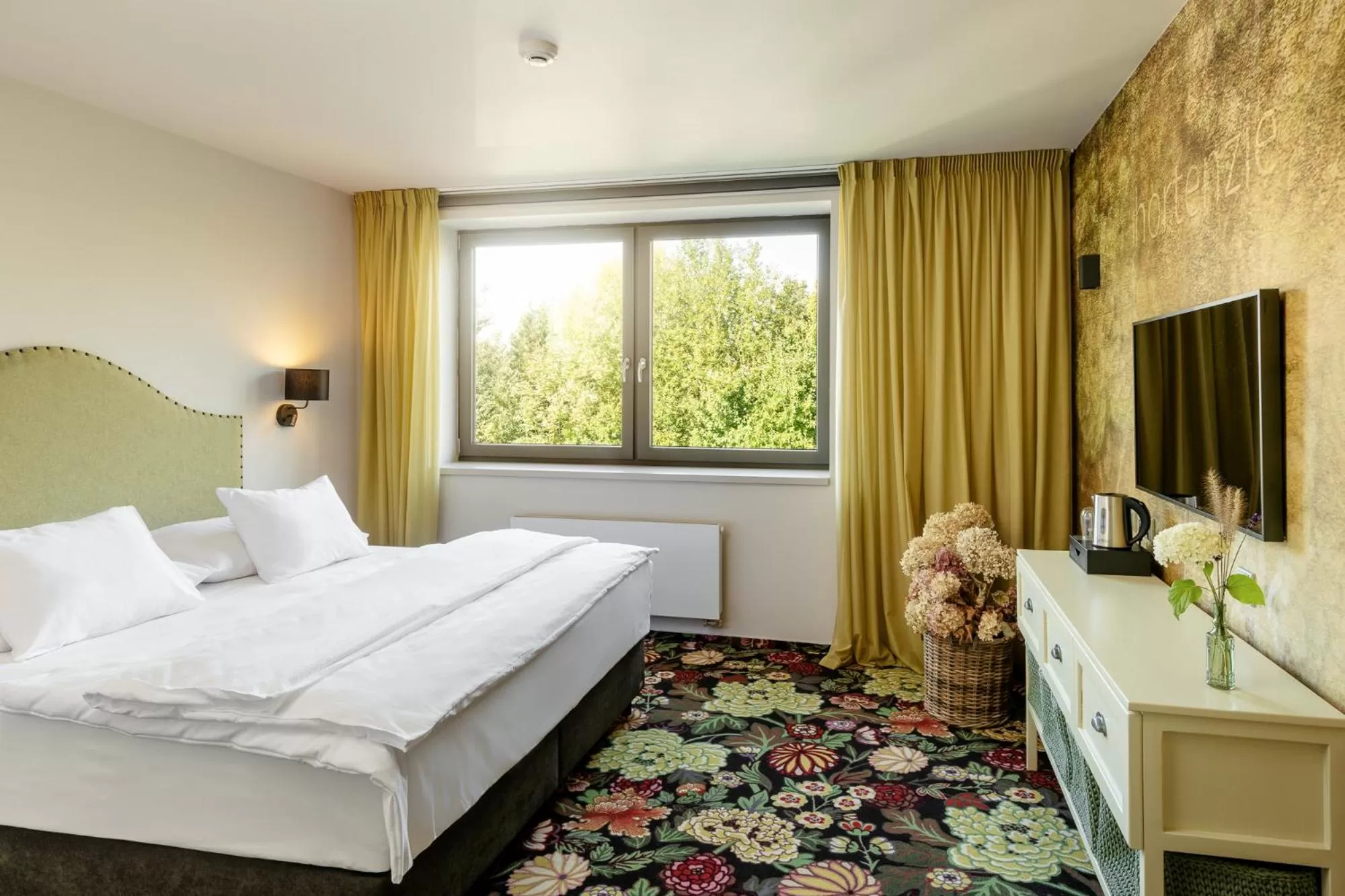 Bed in HERBARIUM boutique hotel