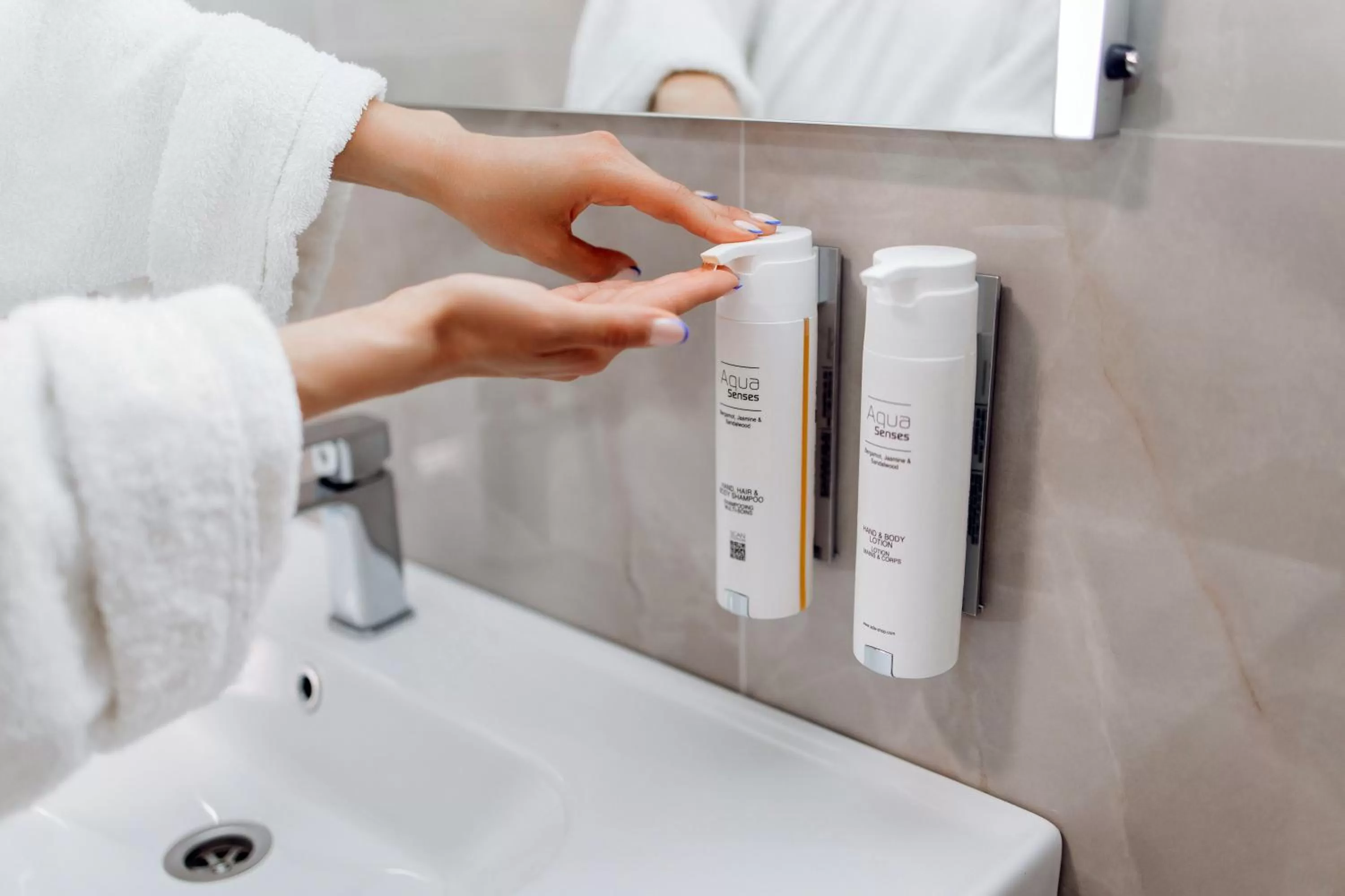 Bathroom in Eduard Hotel